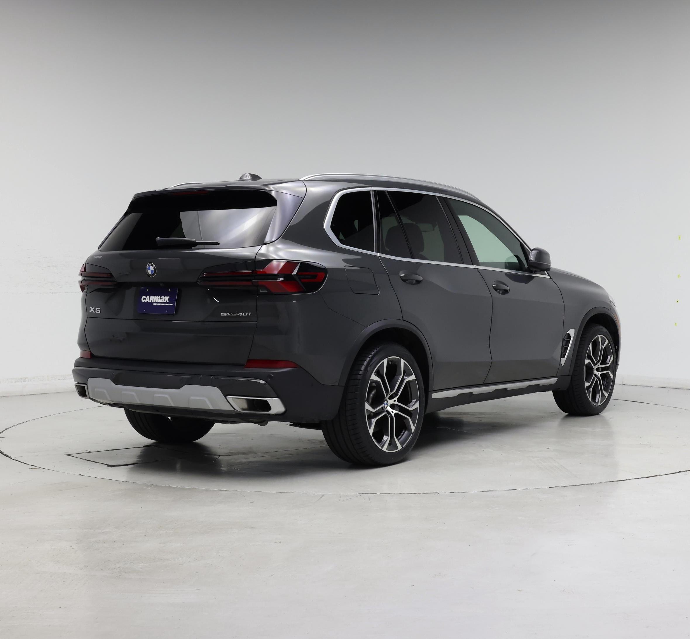 Thumbnail: 2025 BMW X5 - 8