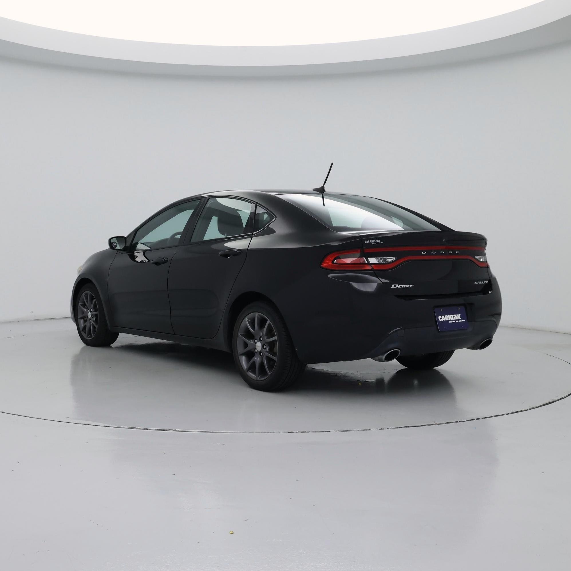 Thumbnail: 2016 Dodge Dart - 2