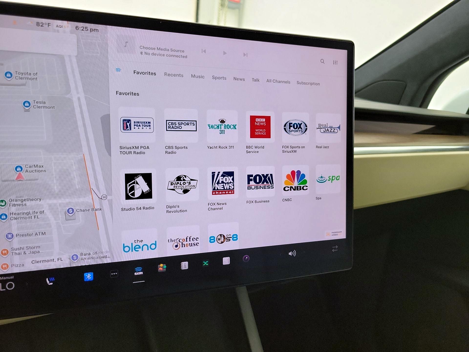 Thumbnail: 2022 Tesla Model X - 15