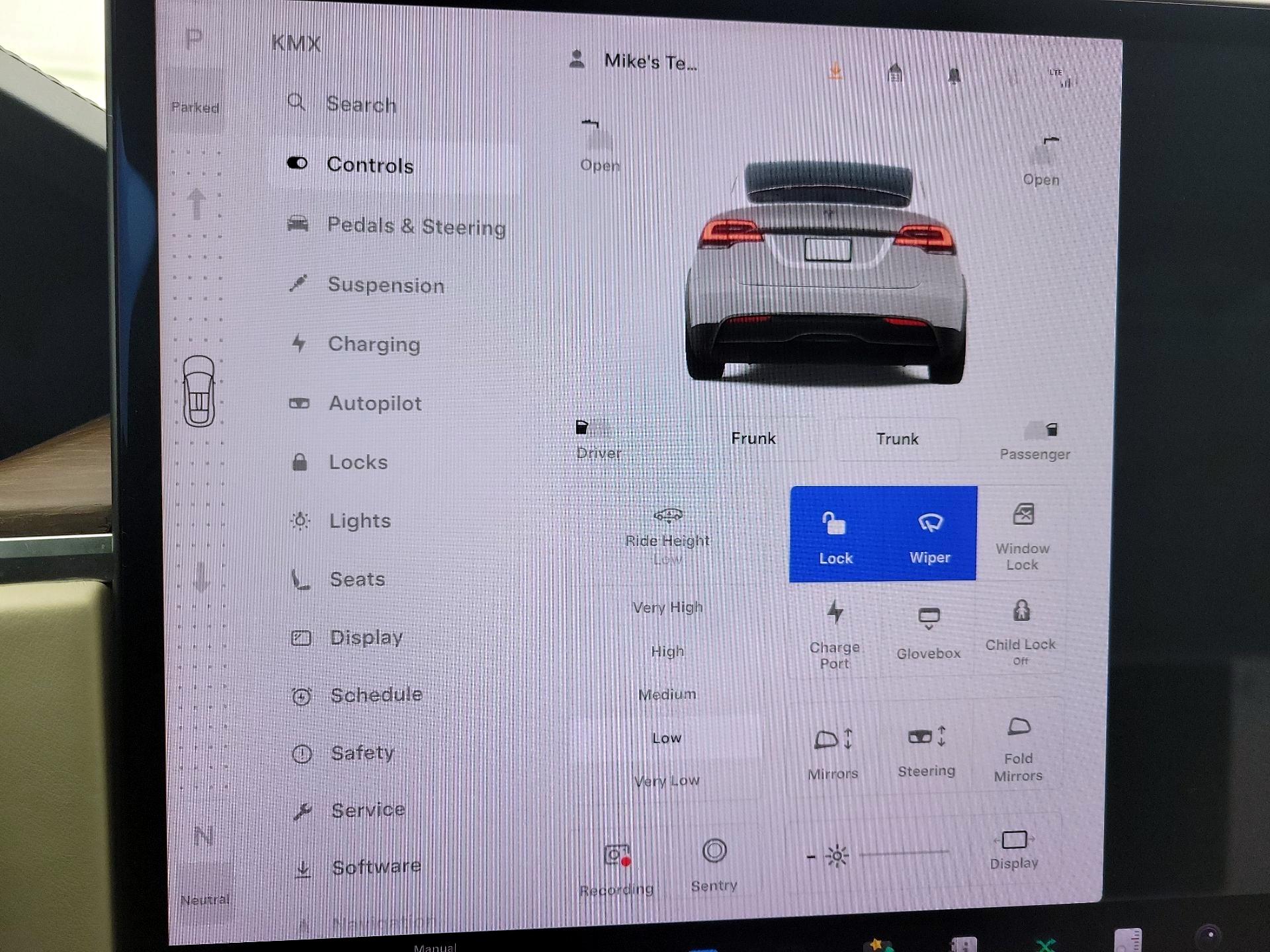Thumbnail: 2022 Tesla Model X - 17