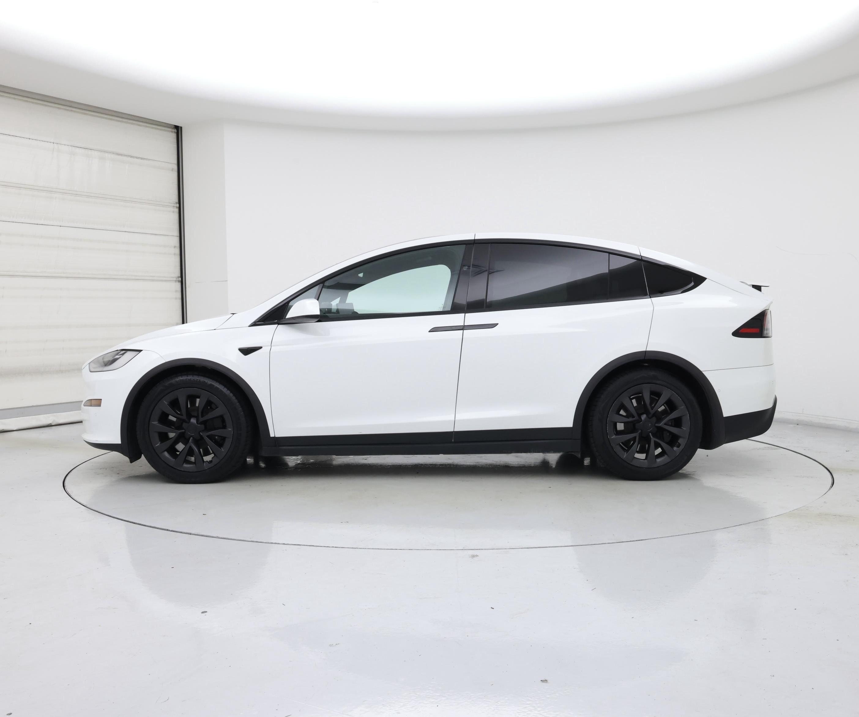 Thumbnail: 2022 Tesla Model X - 3
