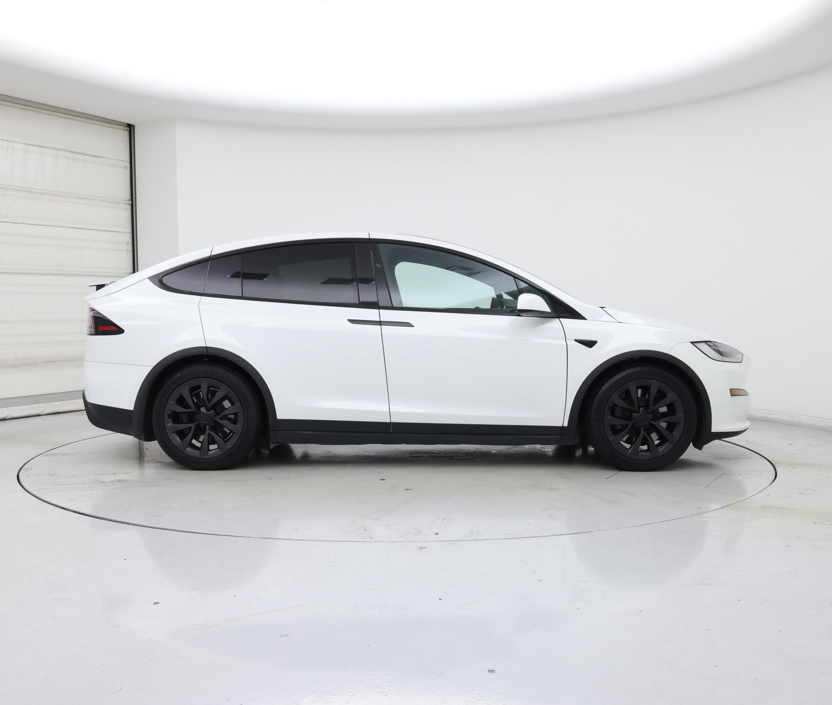 Thumbnail: 2022 Tesla Model X - 7