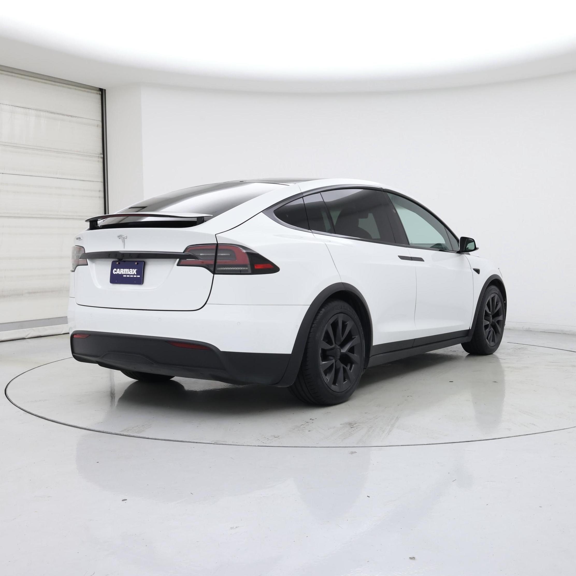 Thumbnail: 2022 Tesla Model X - 8