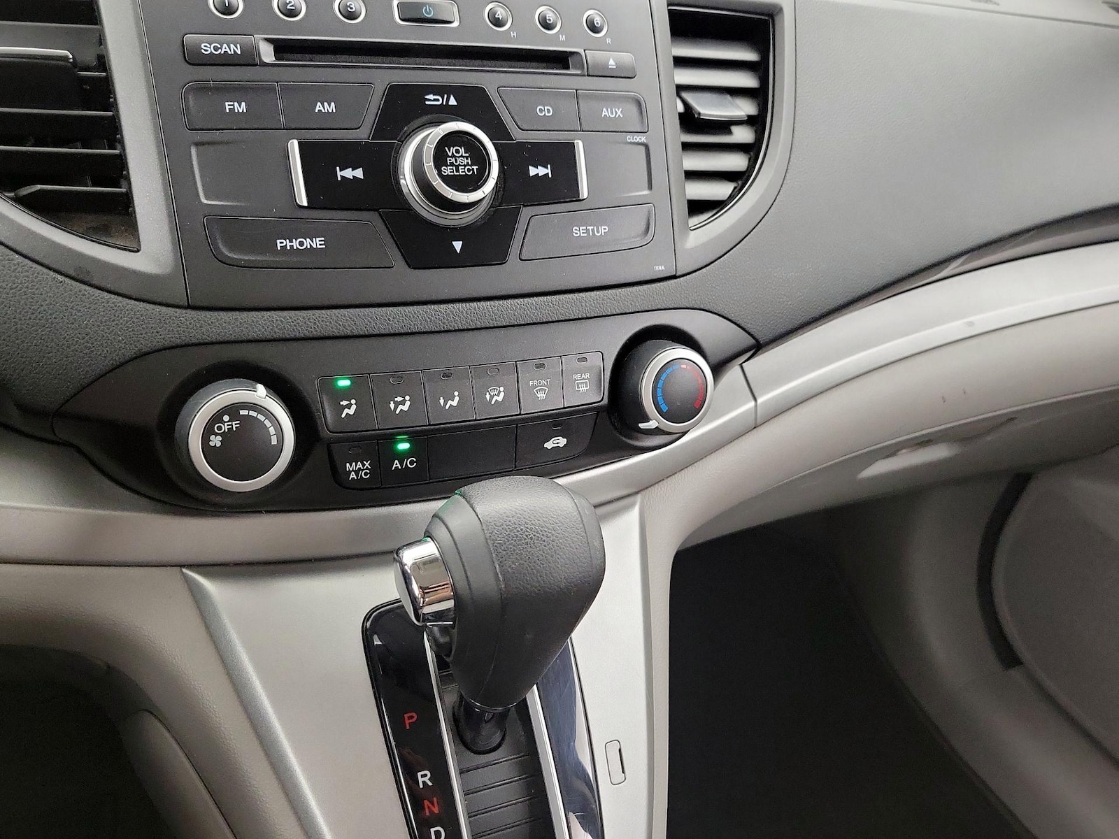 2014 Honda CR-V LX - Photo 17