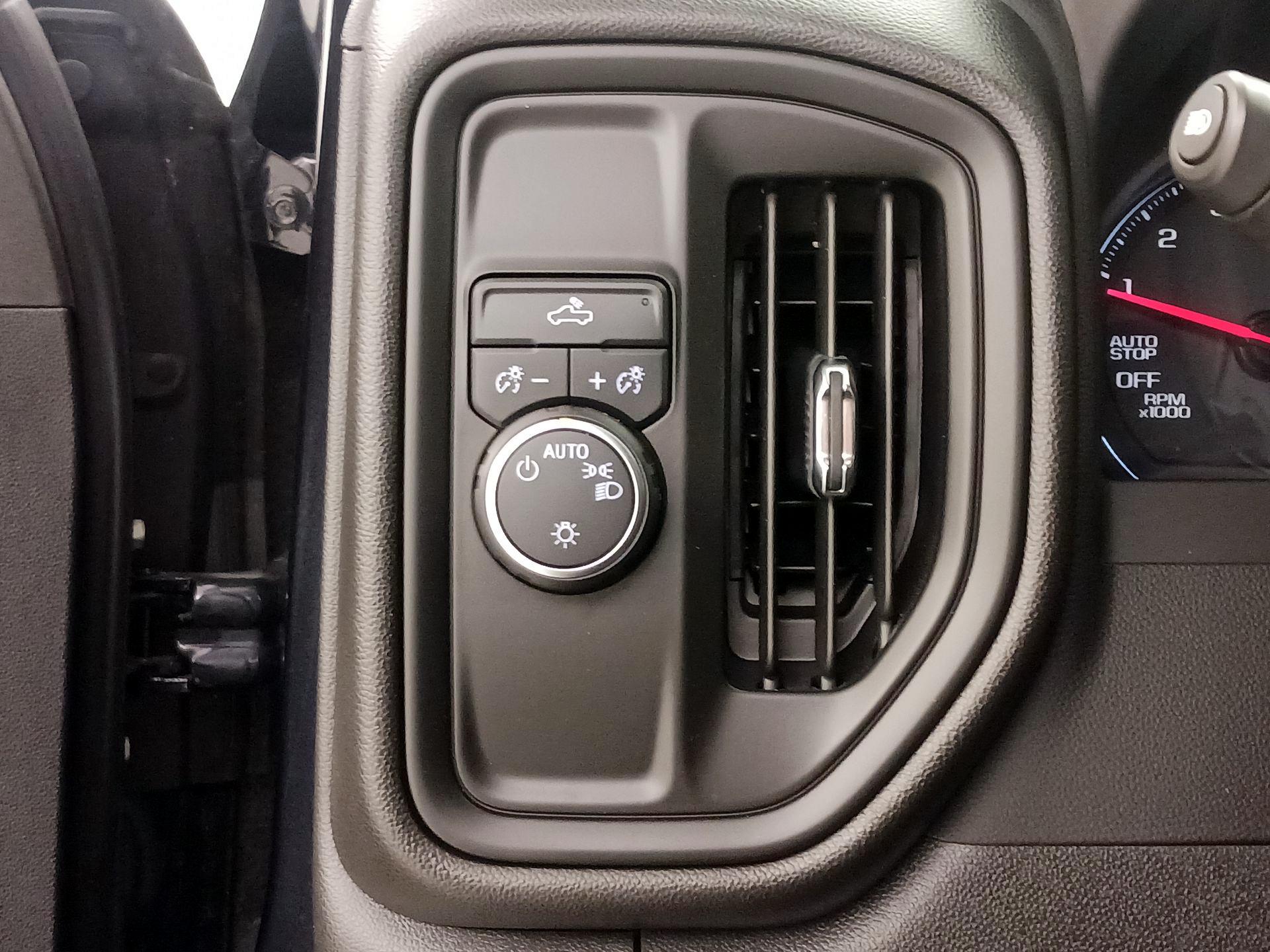 Thumbnail: 2023 Chevrolet Silverado 1500 - 13