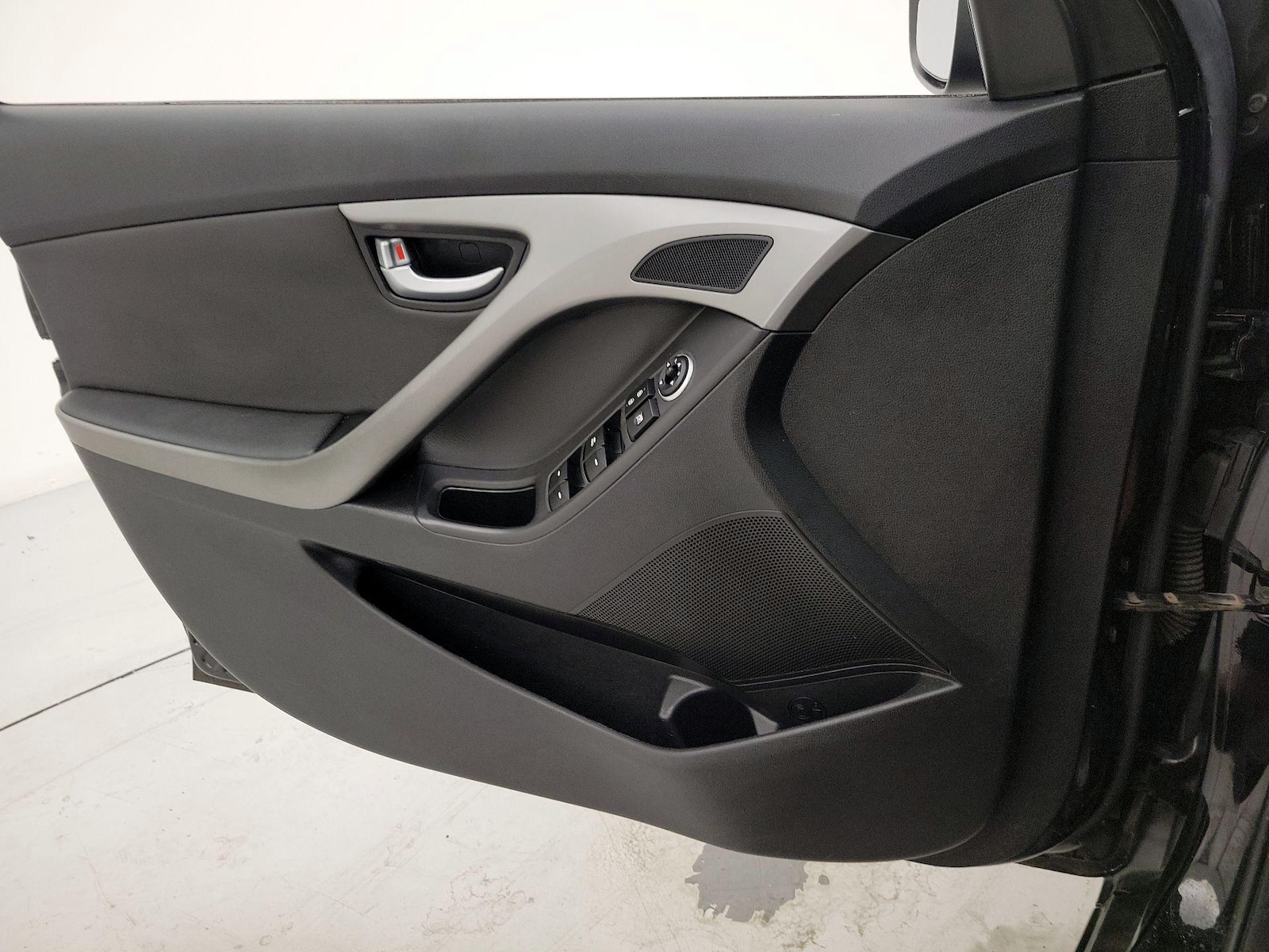 2016 Hyundai Elantra Limited - Photo 13