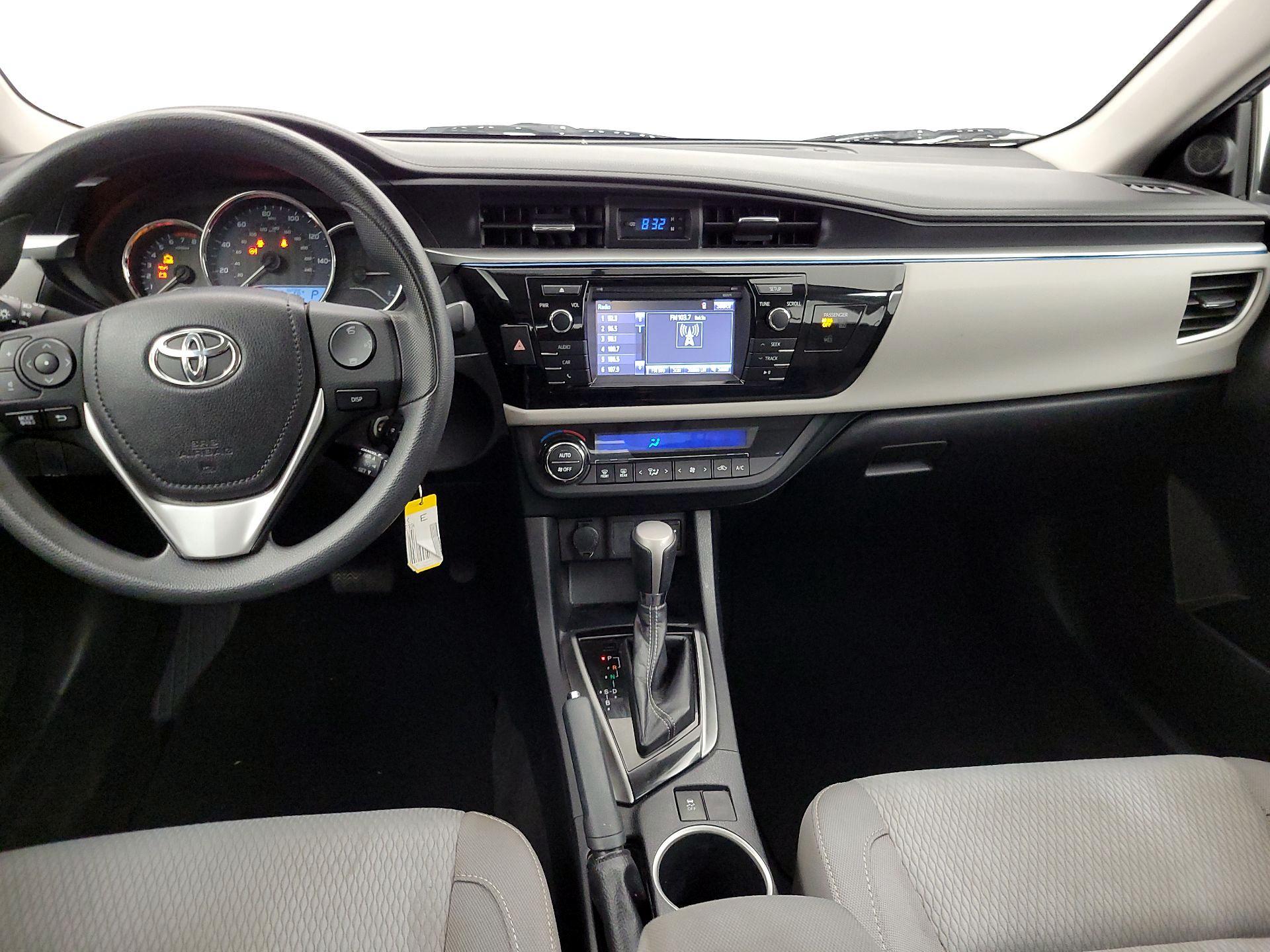 Thumbnail: 2016 Toyota Corolla - 9