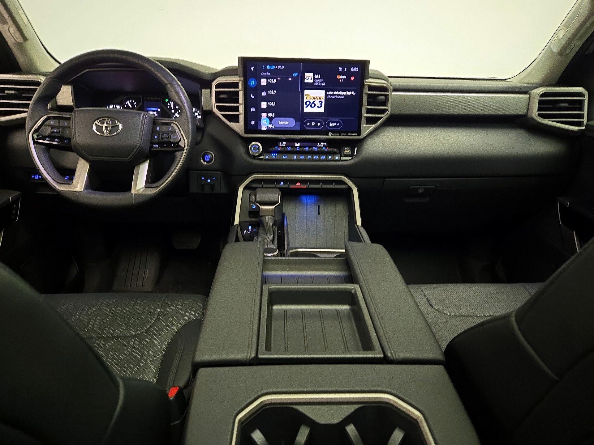 Thumbnail: 2022 Toyota Tundra - 9