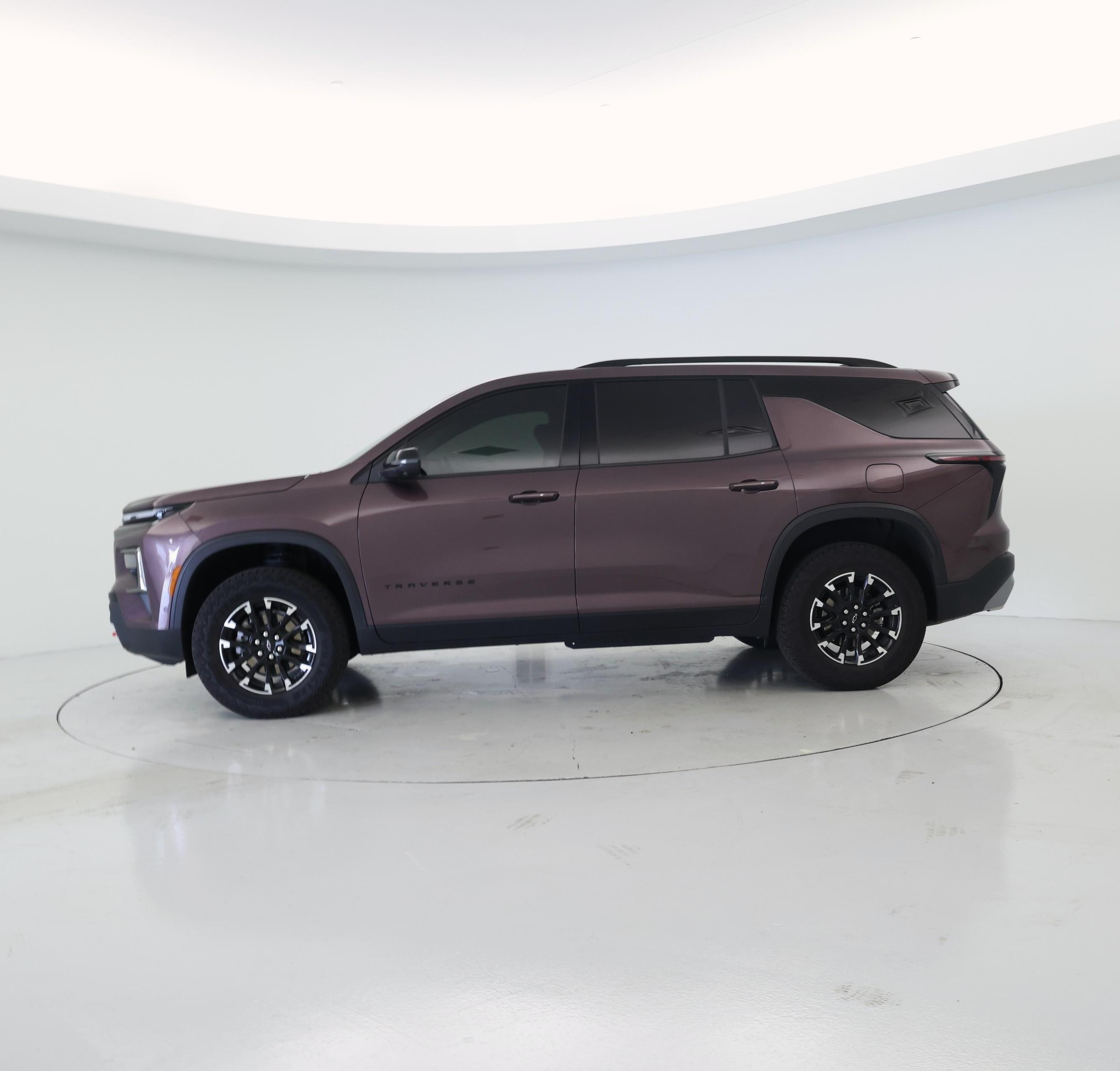 Thumbnail: 2024 Chevrolet Traverse - 3