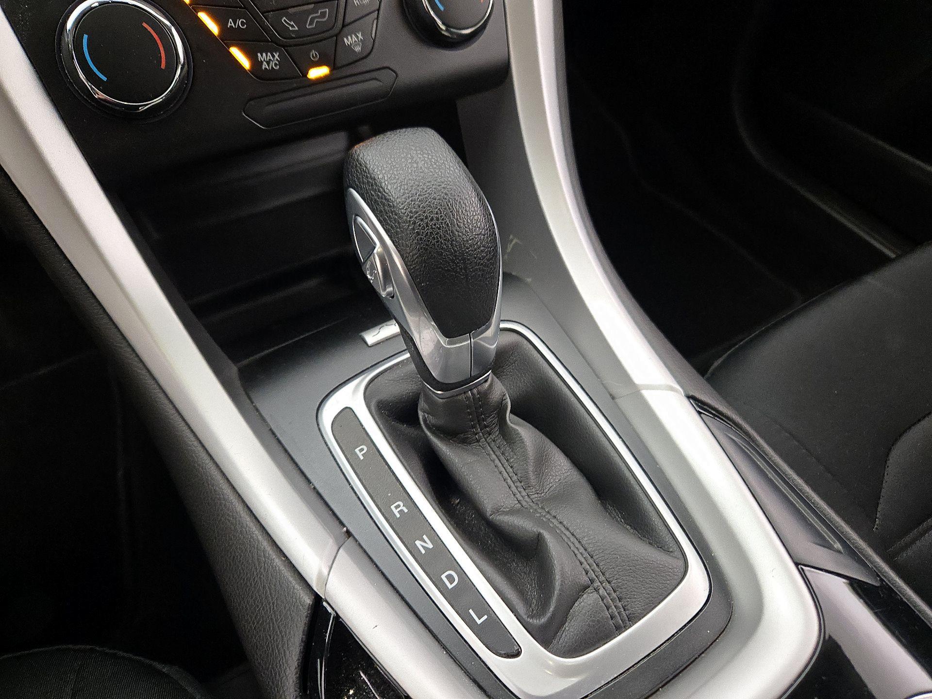 Thumbnail: 2015 Ford Fusion - 17