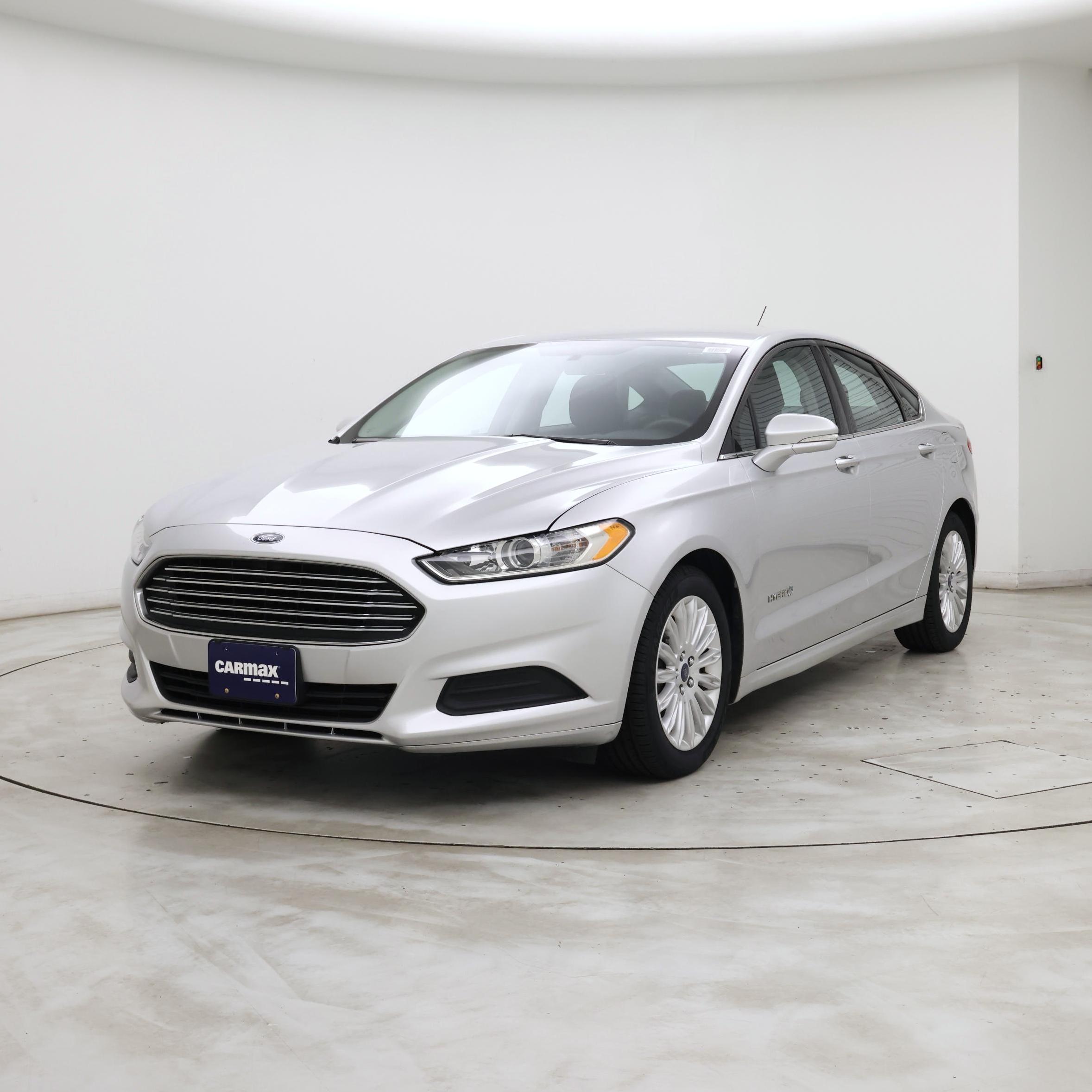 Thumbnail: 2015 Ford Fusion - 4