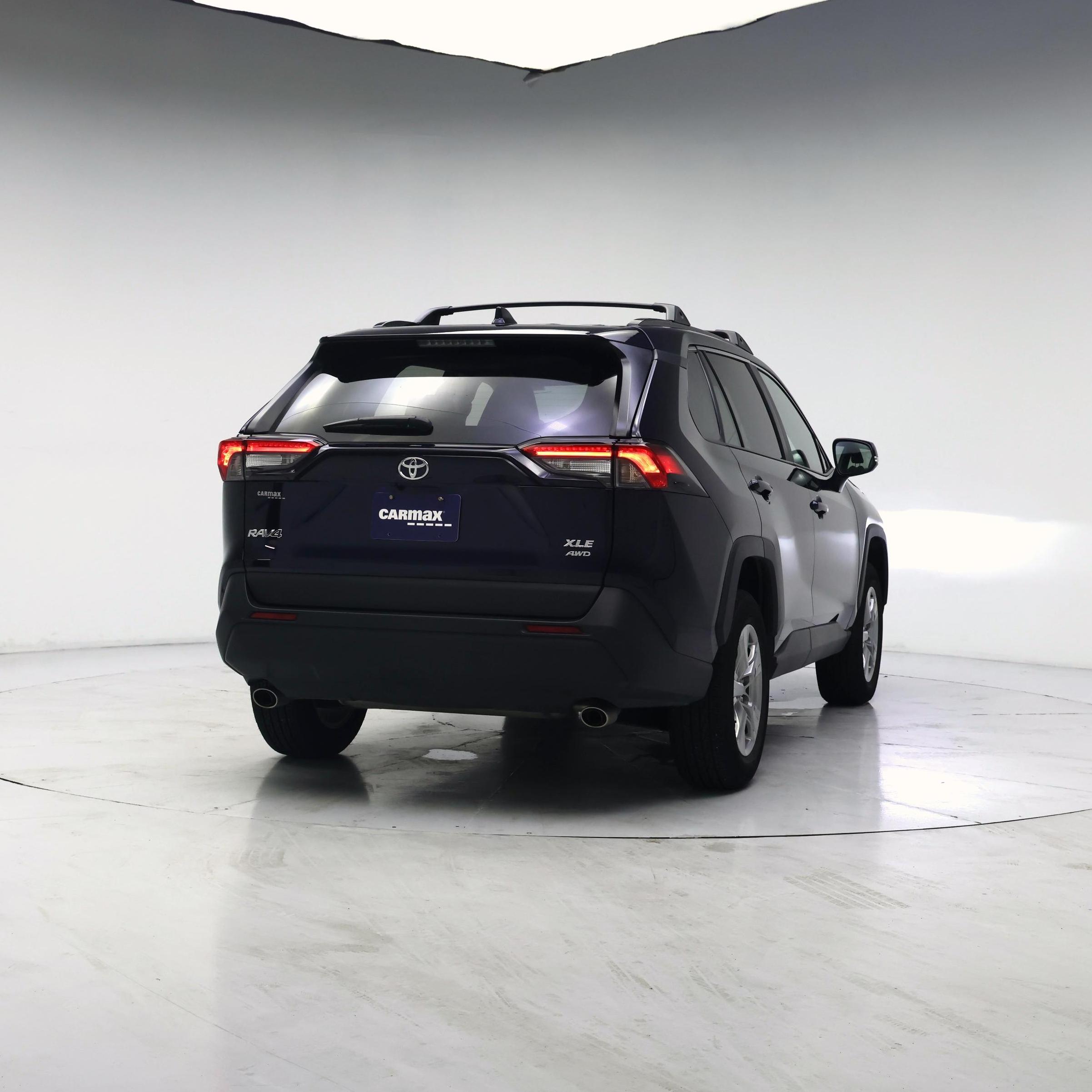 Thumbnail: 2025 Toyota RAV4 - 8