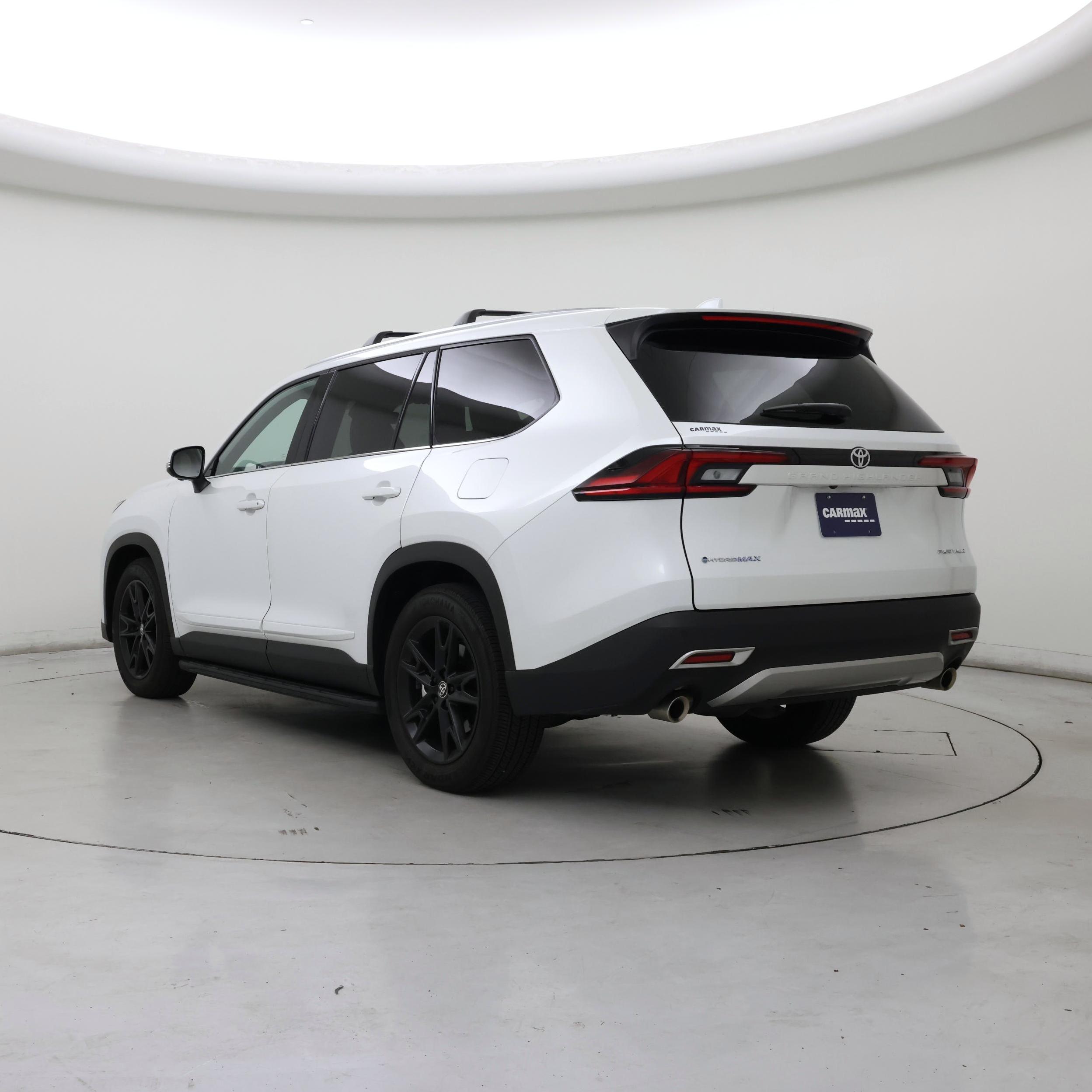 Thumbnail: 2026 Toyota Highlander - 2