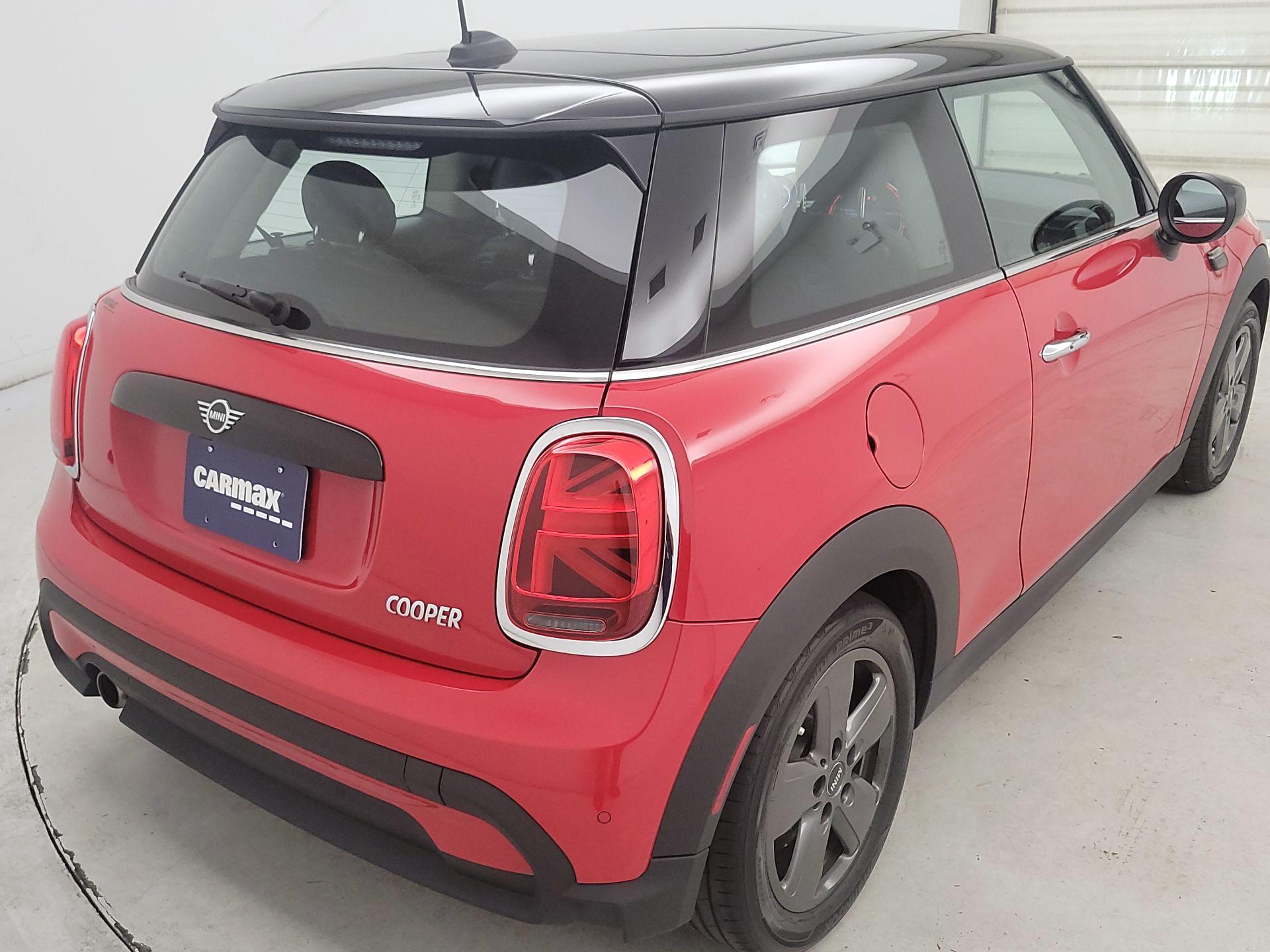 Thumbnail: 2023 MINI Cooper Hardtop - 5