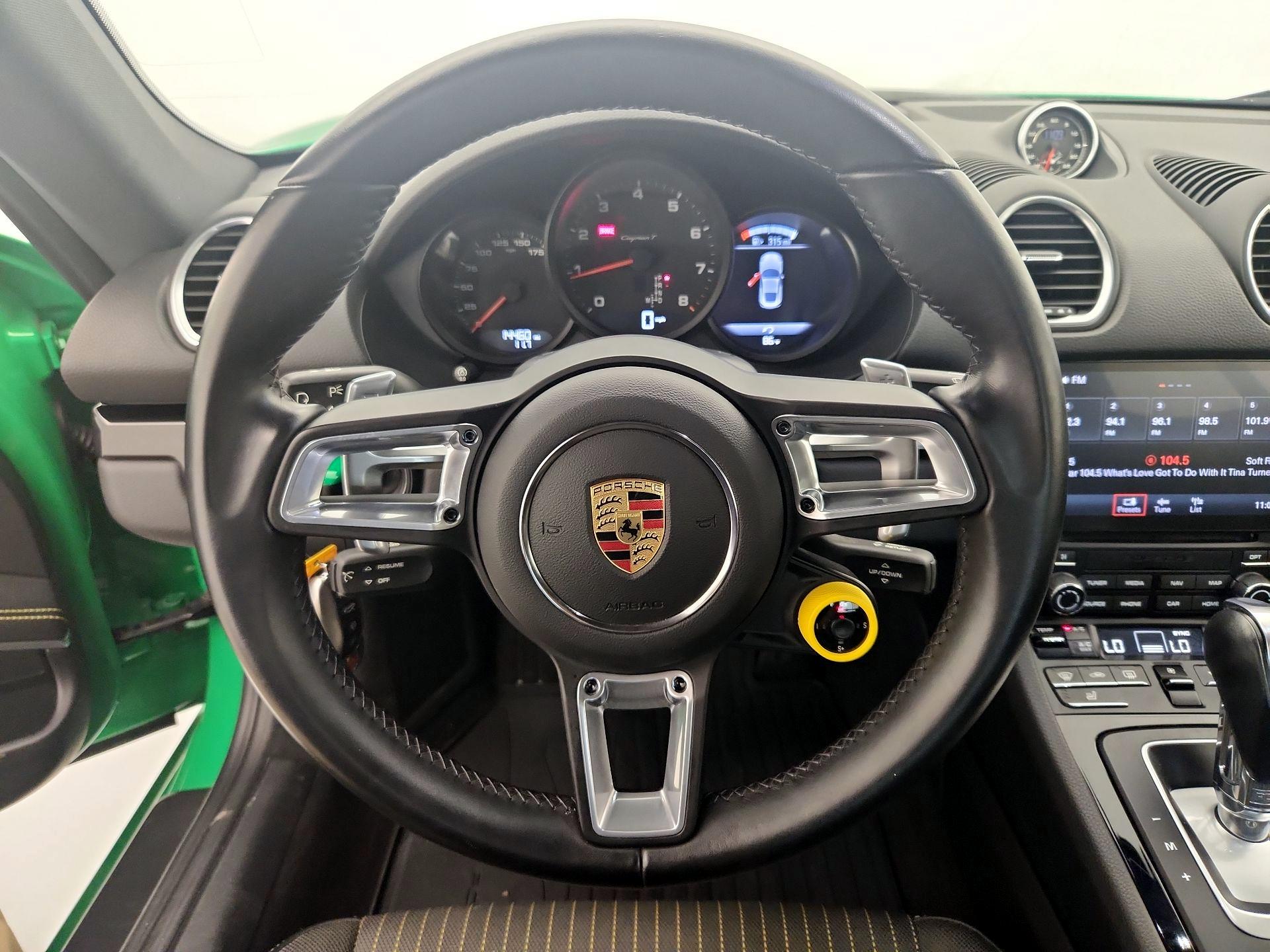 Thumbnail: 2021 Porsche 718 Cayman - 10
