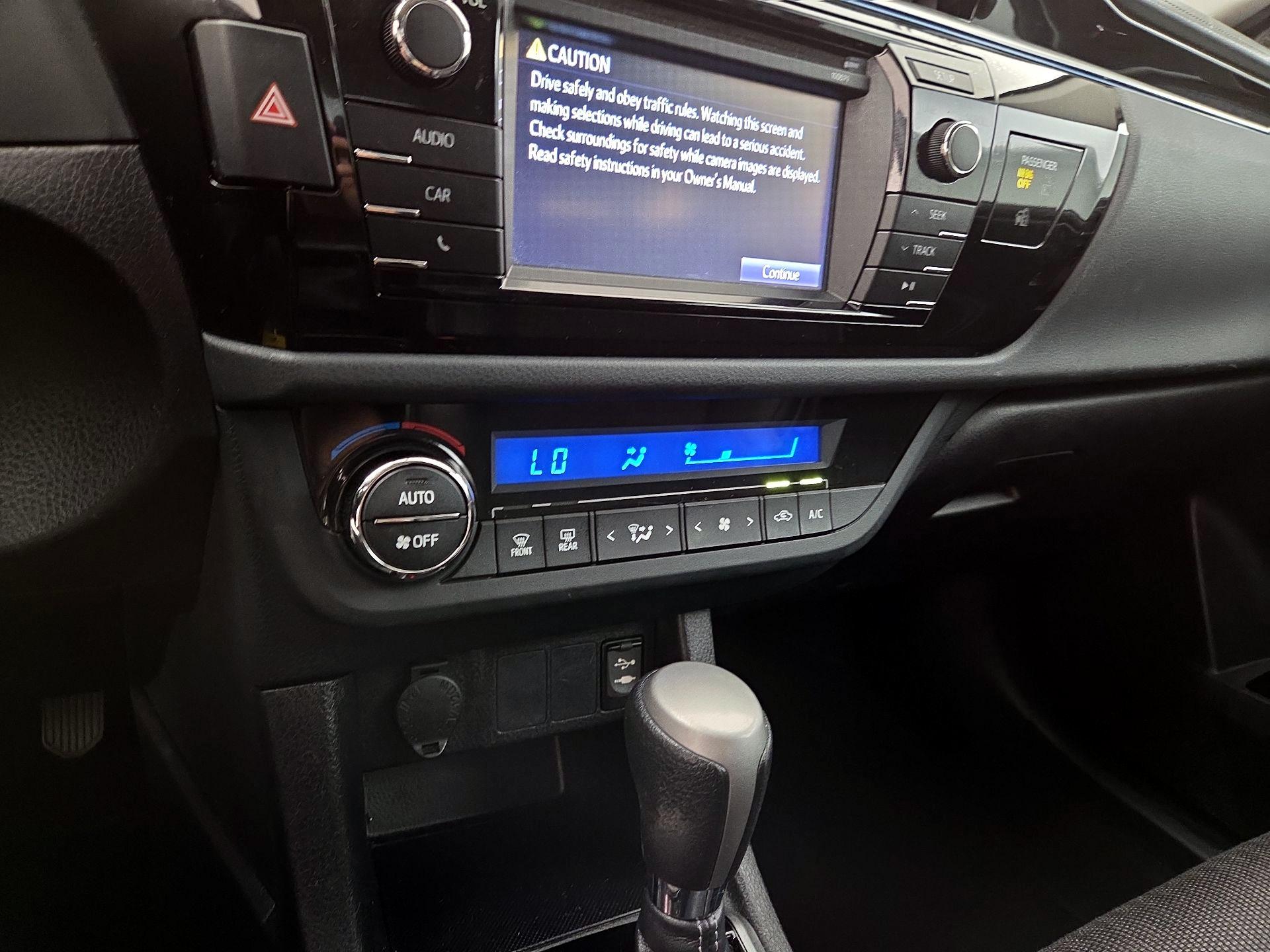 Thumbnail: 2016 Toyota Corolla - 14