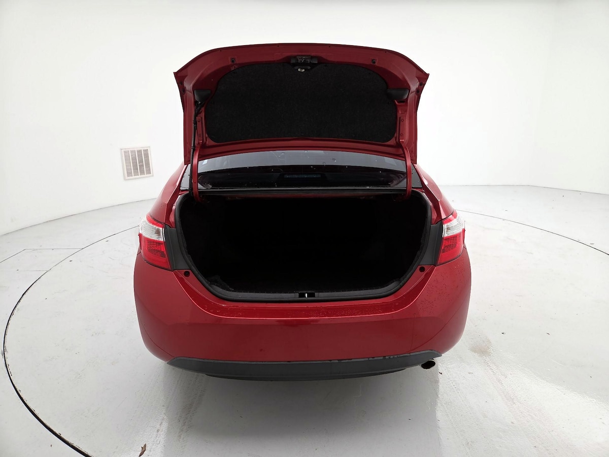Trunk/Cargo (Seats Up)