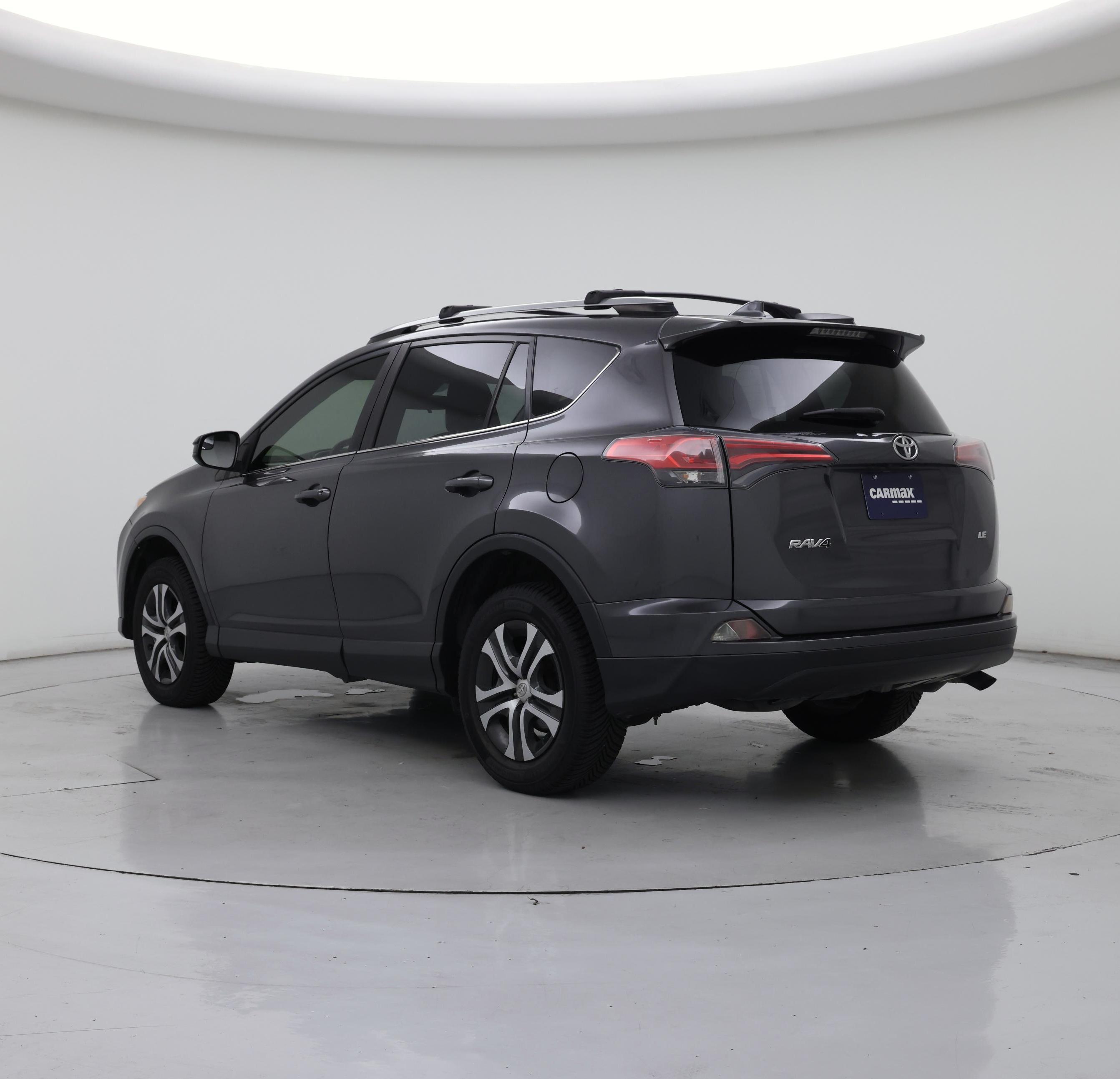 Thumbnail: 2017 Toyota RAV4 - 2
