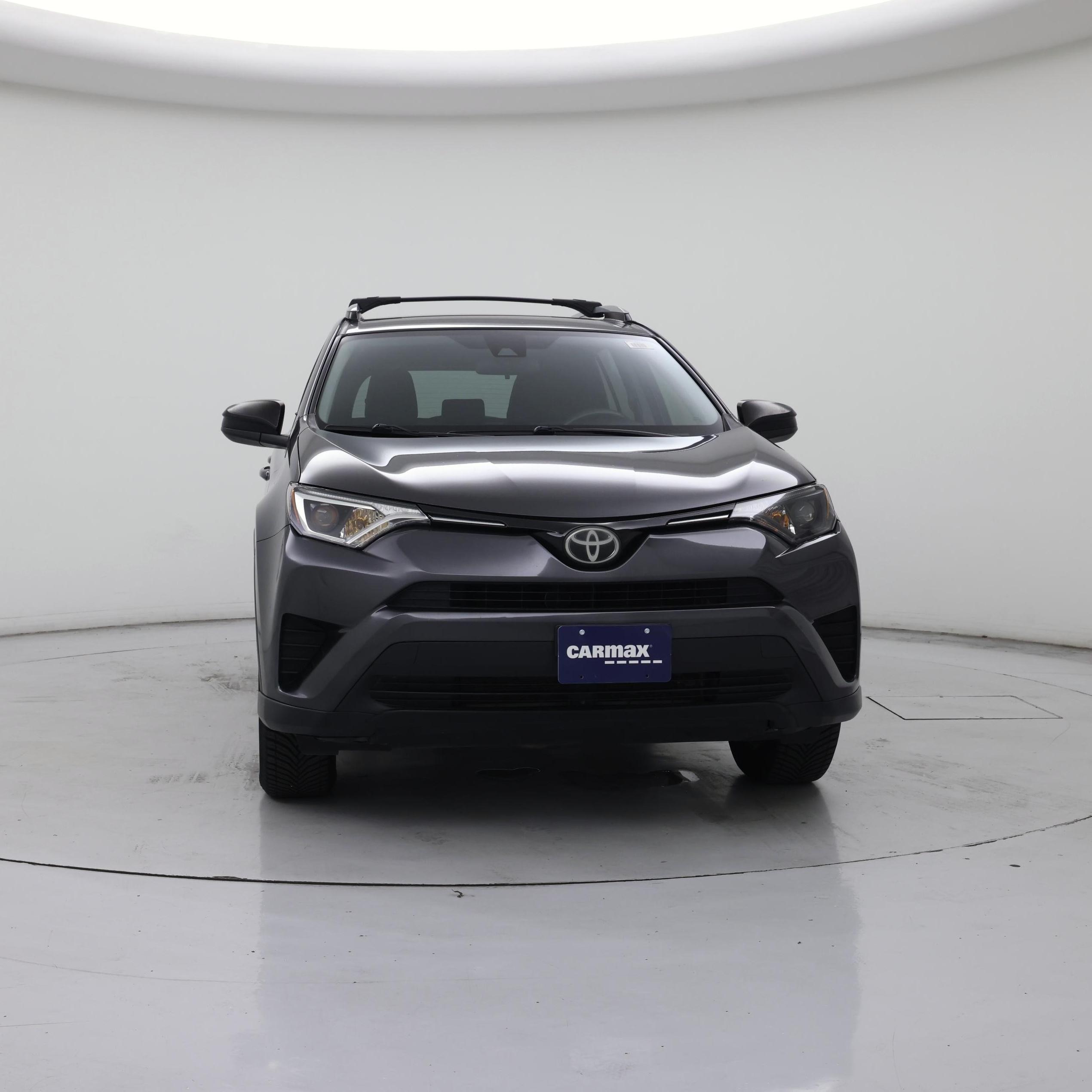 Thumbnail: 2017 Toyota RAV4 - 5