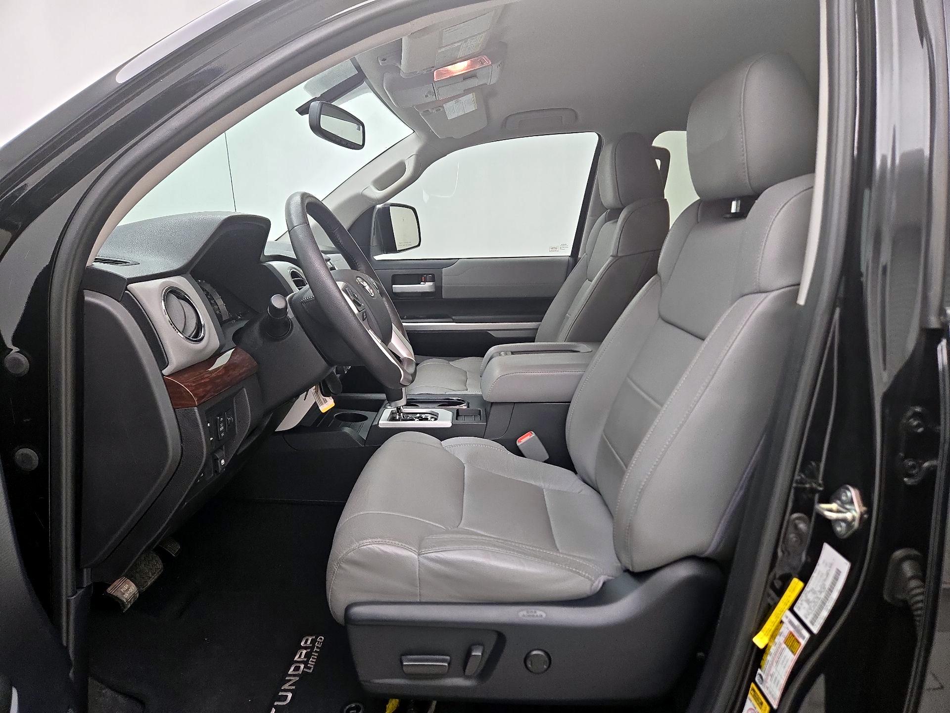 Thumbnail: 2016 Toyota Tundra - 11