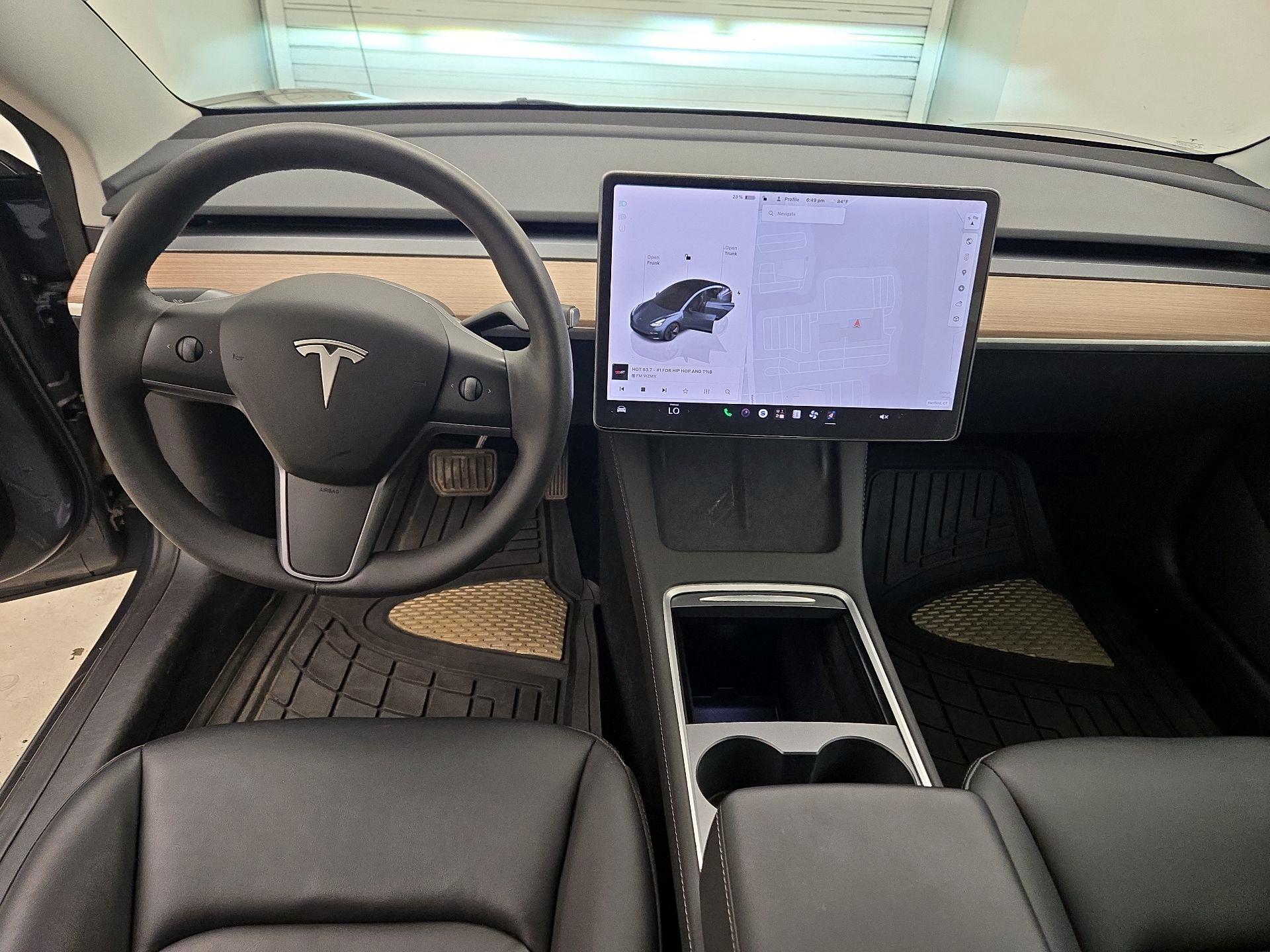 Thumbnail: 2023 Tesla Model 3 - 9
