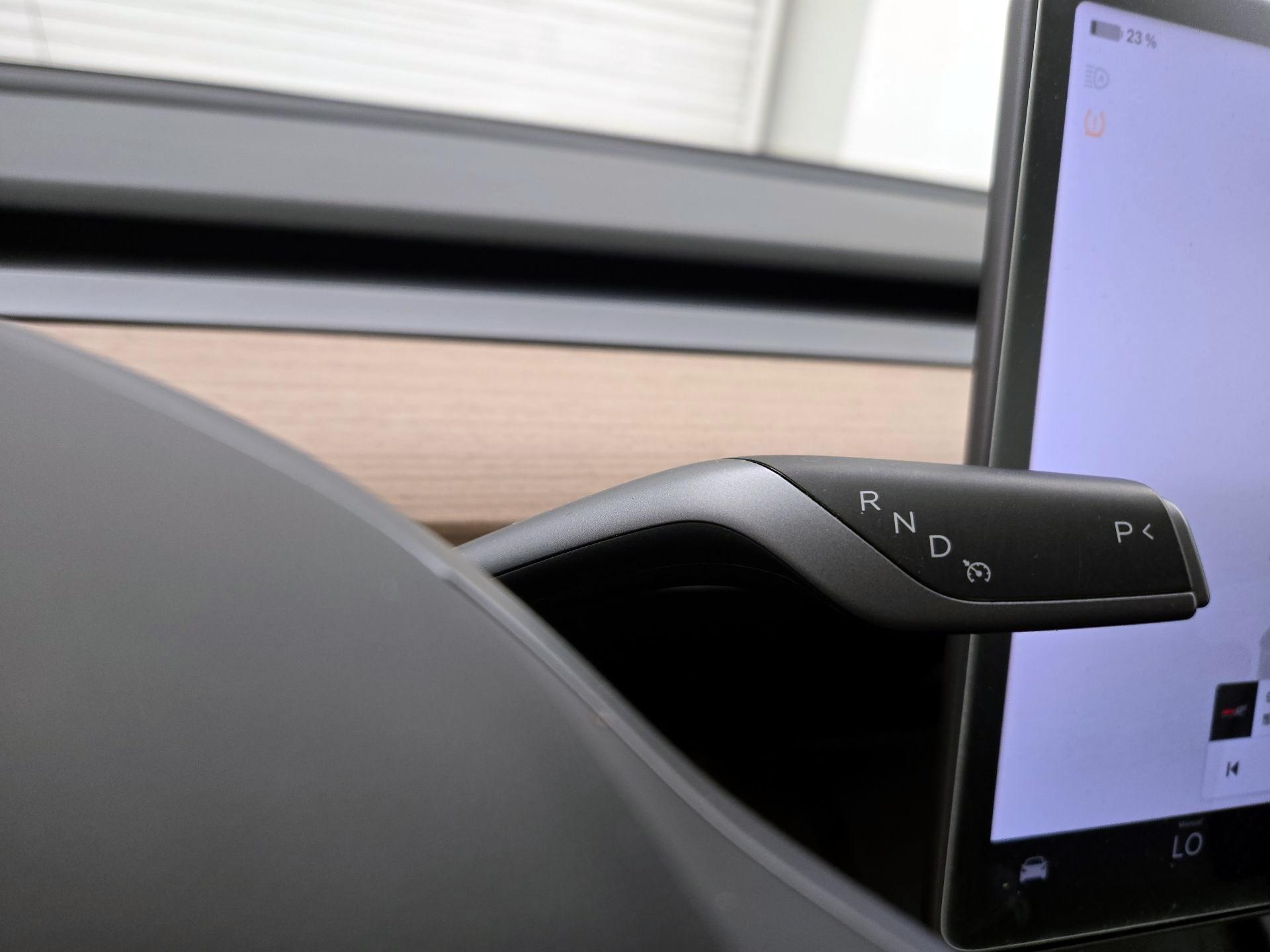 Thumbnail: 2023 Tesla Model 3 - 17