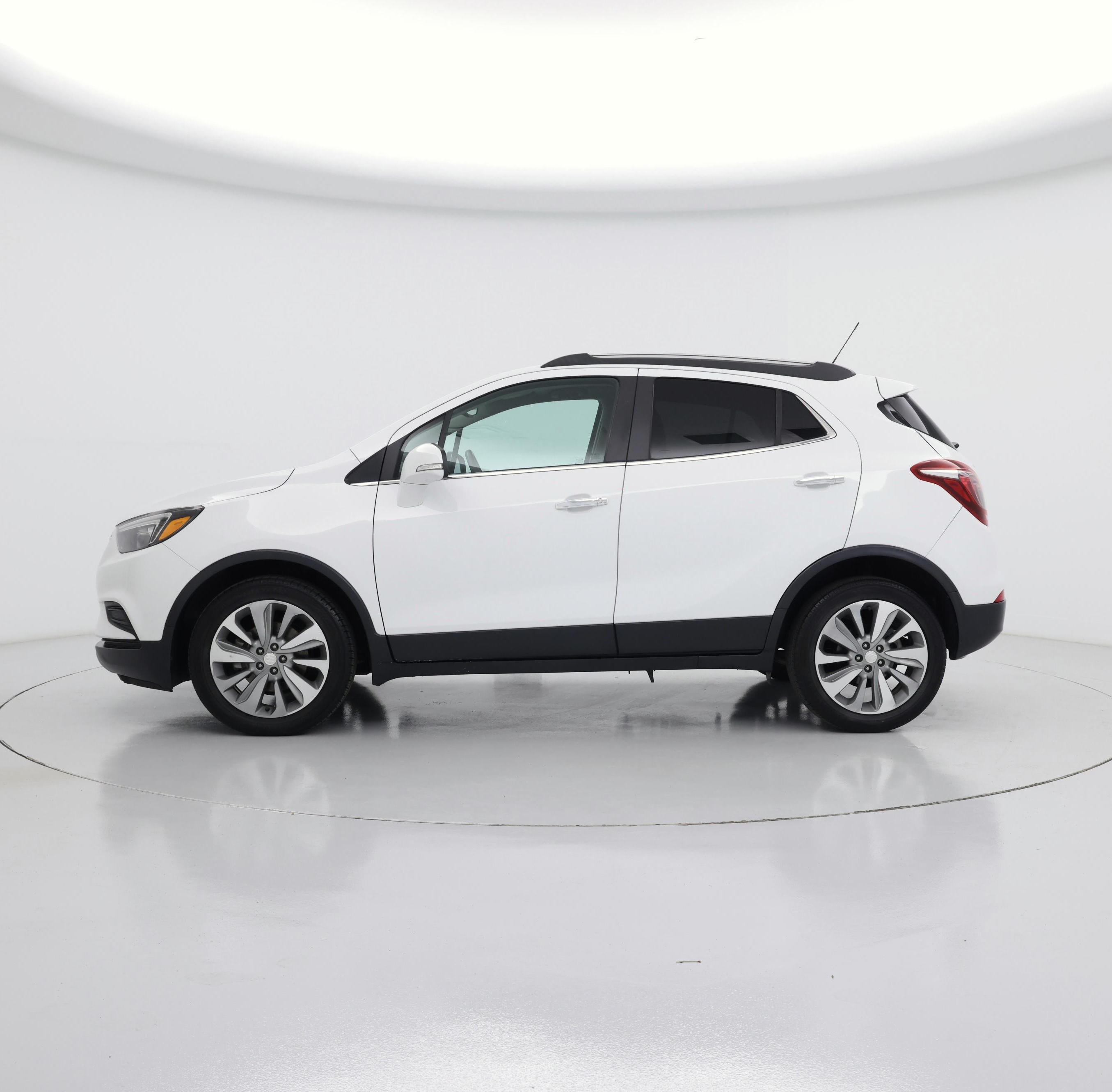 Thumbnail: 2018 Buick Encore - 3