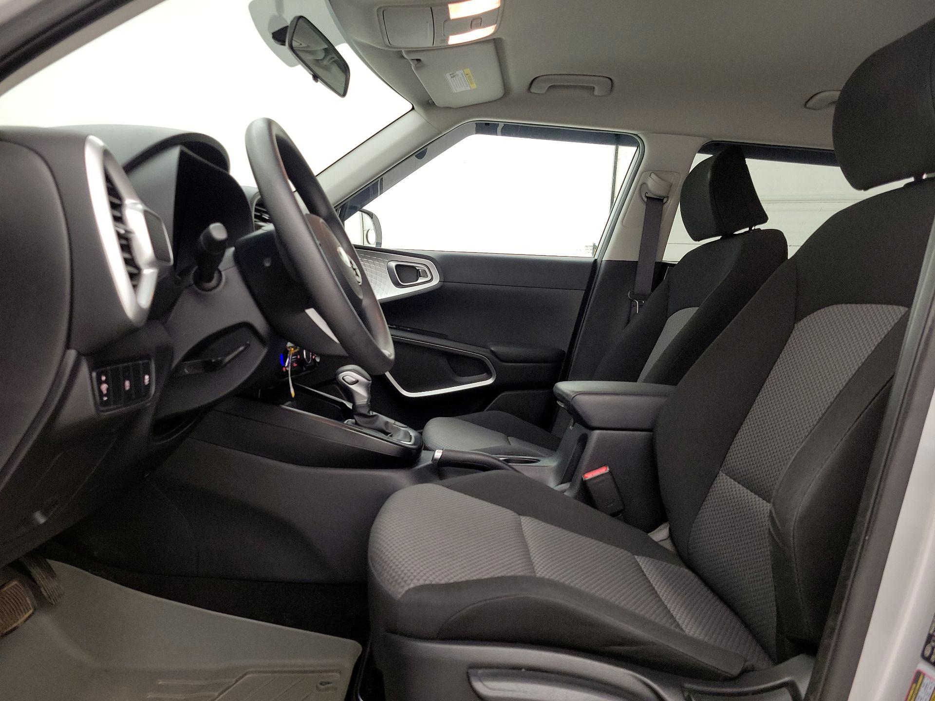 Thumbnail: 2020 Kia Soul - 11