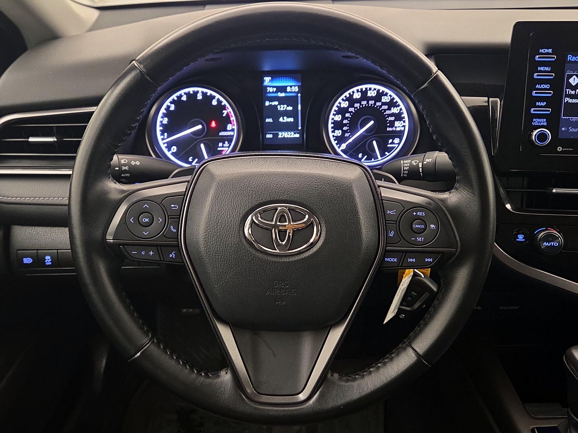 Thumbnail: 2023 Toyota Camry - 10
