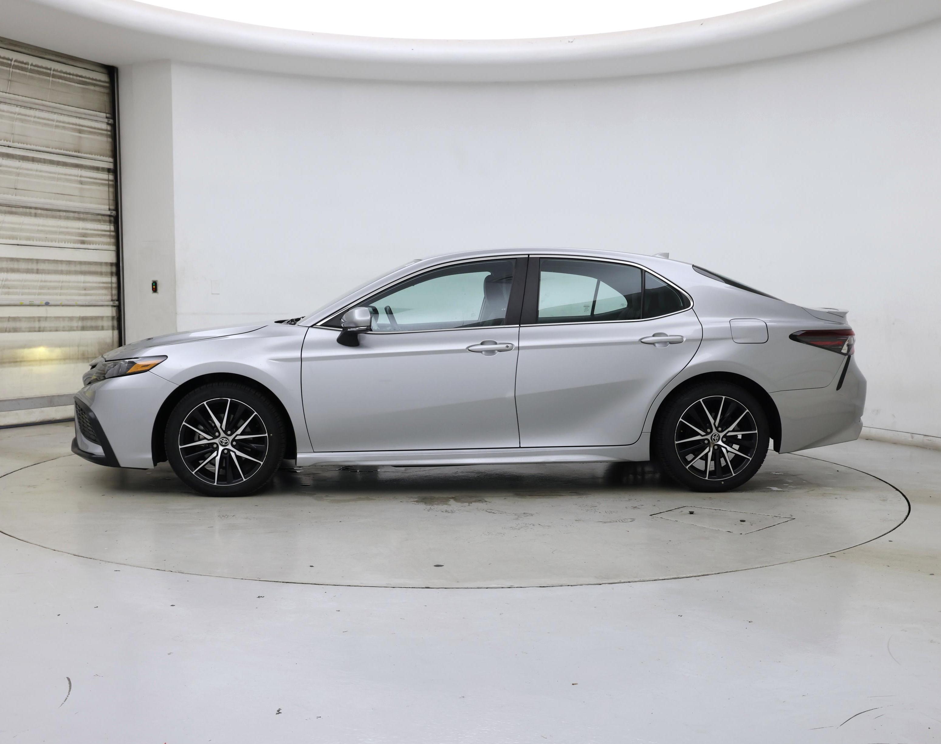 Thumbnail: 2023 Toyota Camry - 3