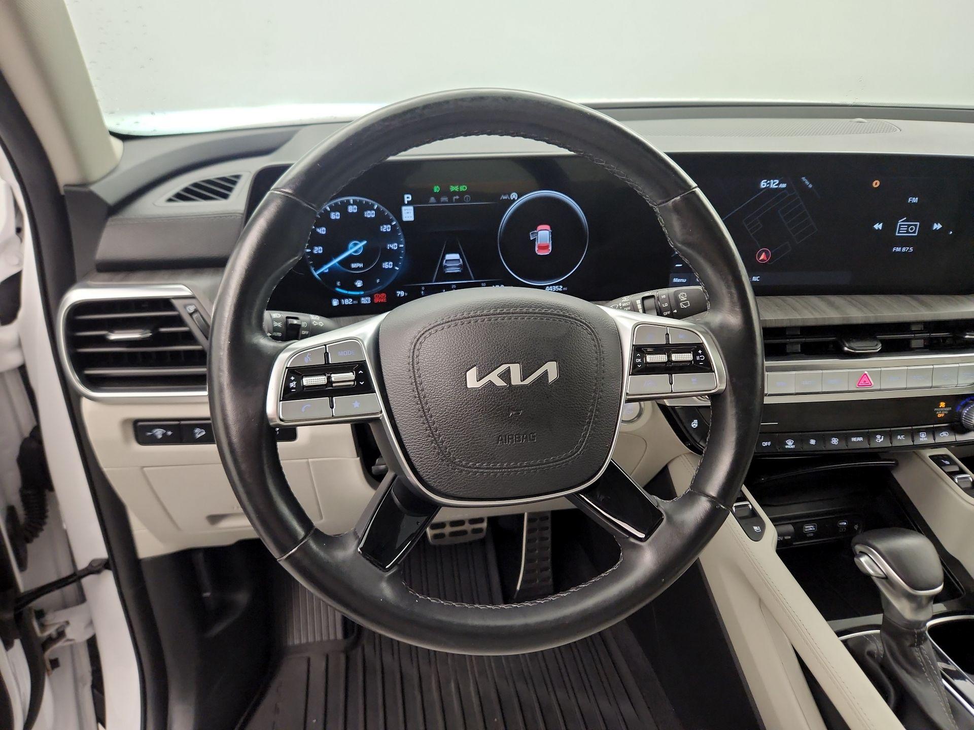 Thumbnail: 2023 Kia Telluride - 10