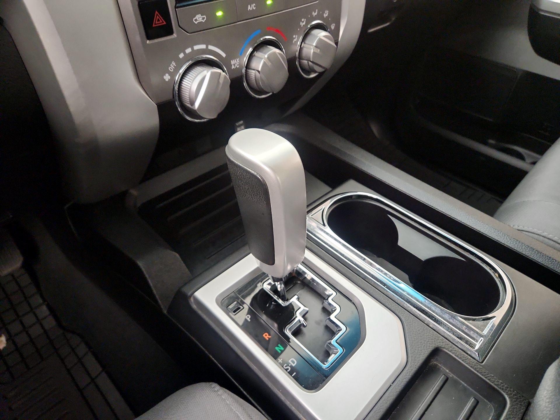 Thumbnail: 2014 Toyota Tundra - 17