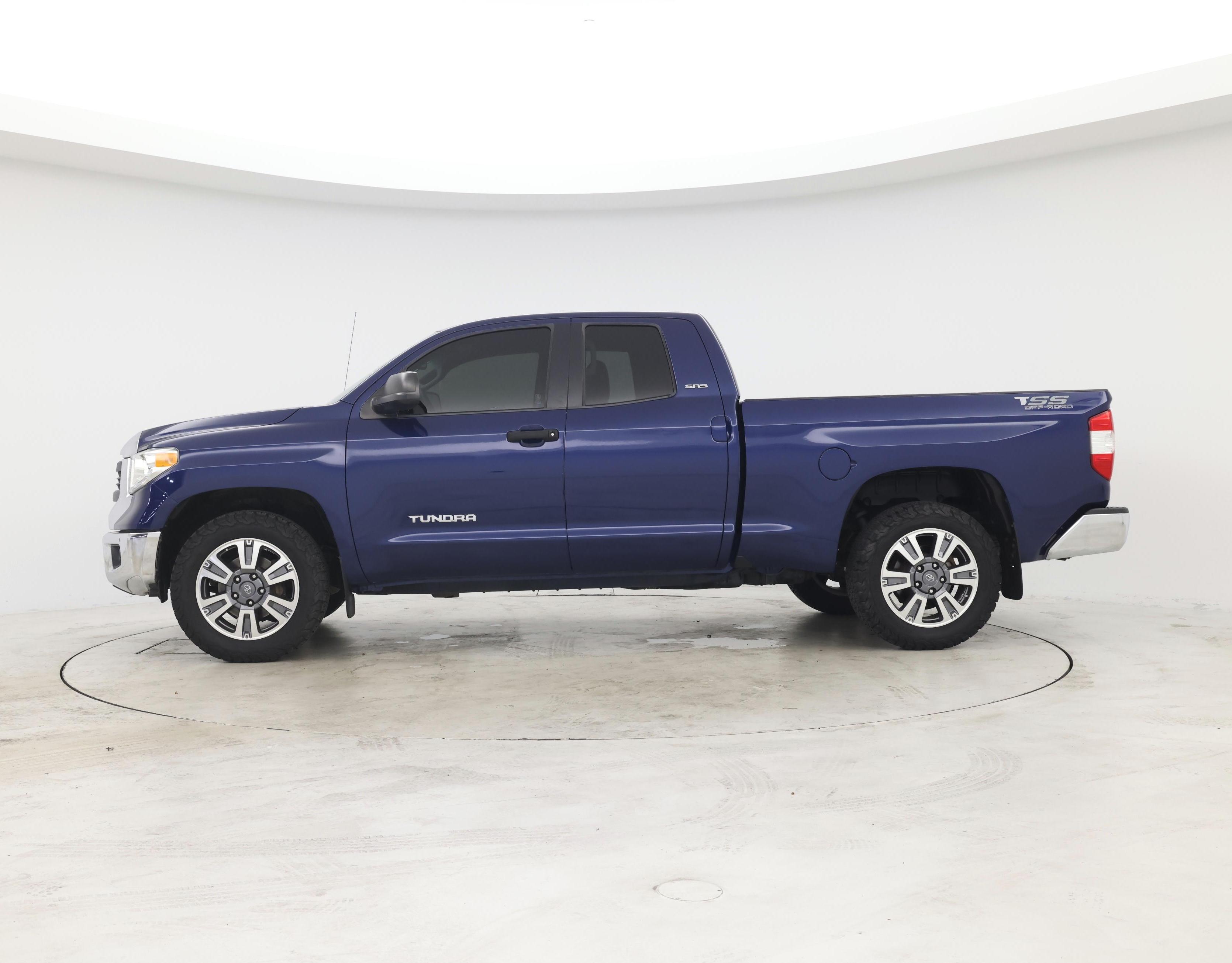 Thumbnail: 2014 Toyota Tundra - 3