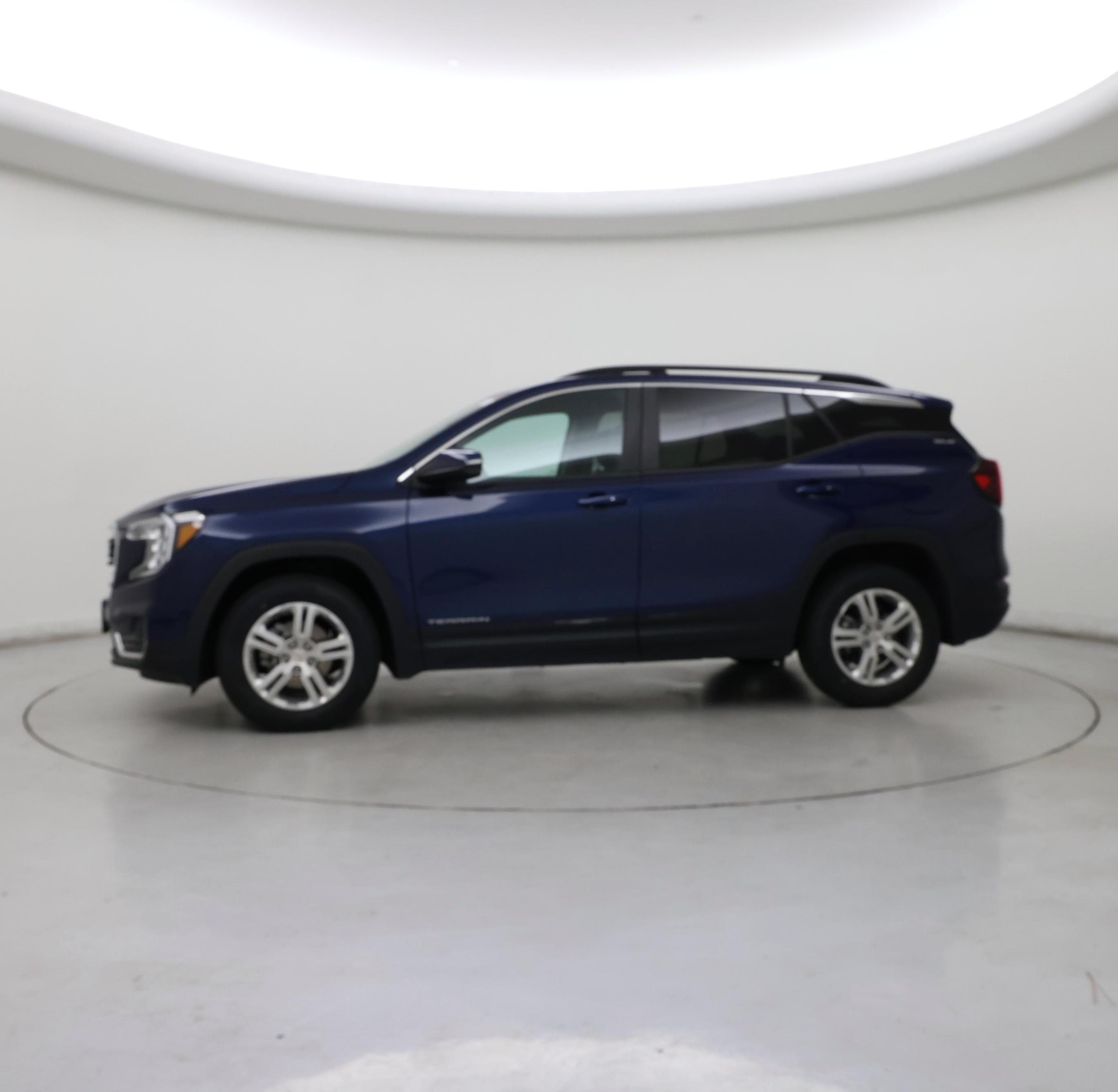 Thumbnail: 2022 GMC Terrain - 3