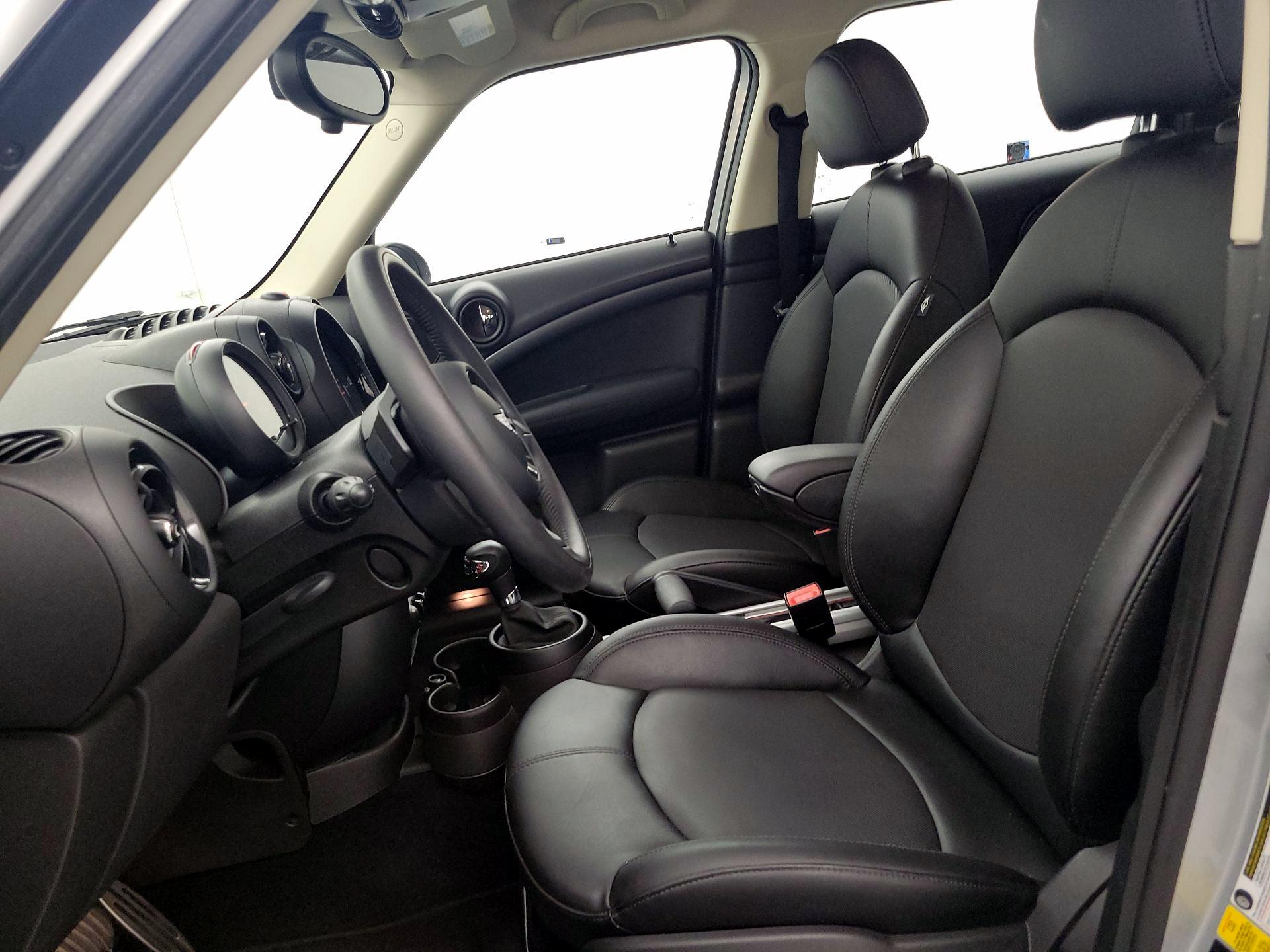 Thumbnail: 2015 MINI Cooper Countryman - 11