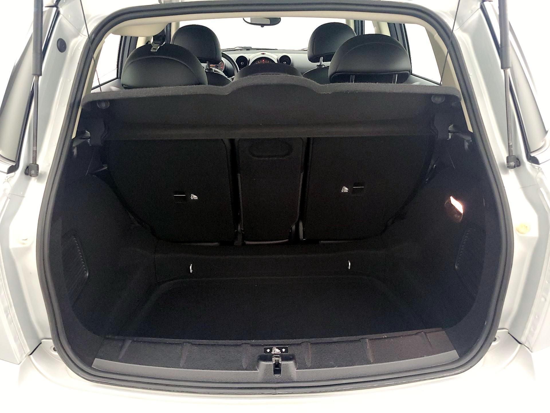 Thumbnail: 2015 MINI Cooper Countryman - 18