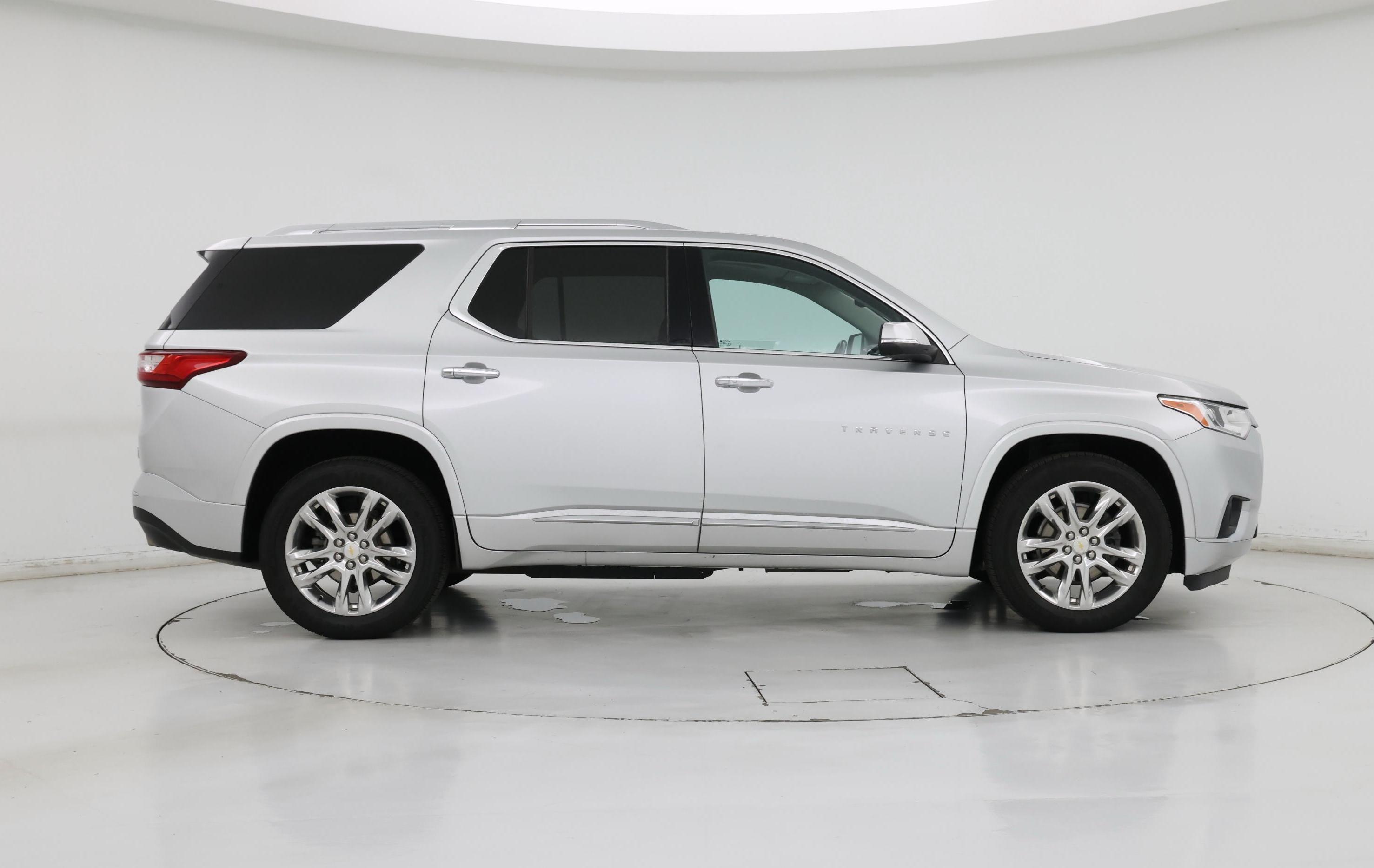 Thumbnail: 2021 Chevrolet Traverse - 7