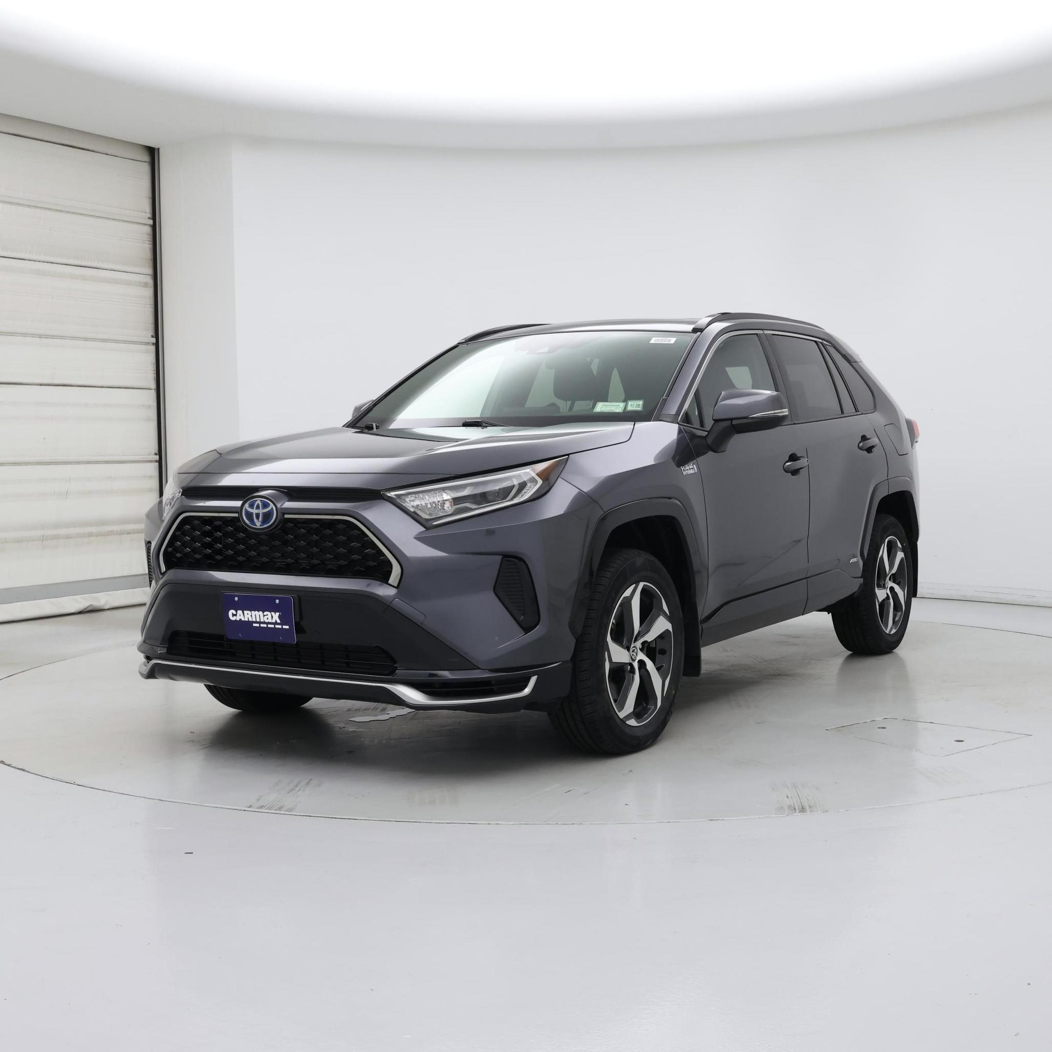 Thumbnail: 2021 Toyota RAV4 - 4