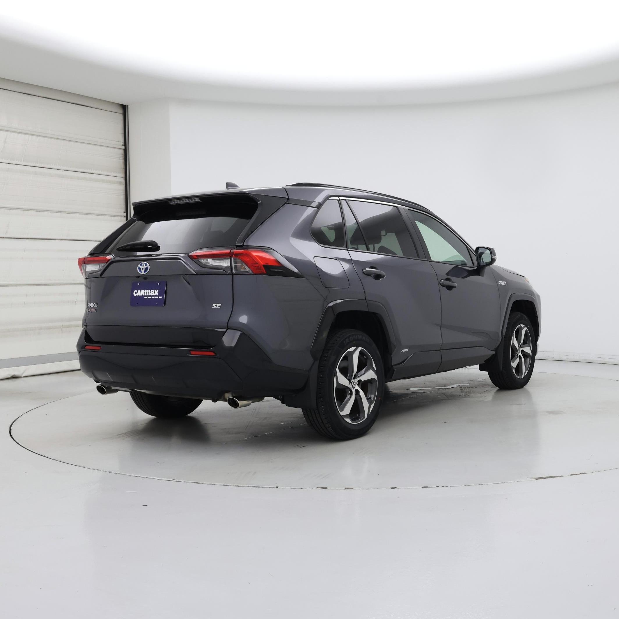 Thumbnail: 2021 Toyota RAV4 - 8