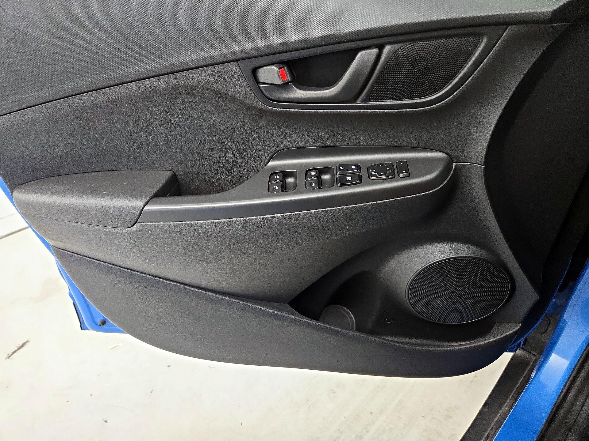 Thumbnail: 2019 Hyundai Kona - 12