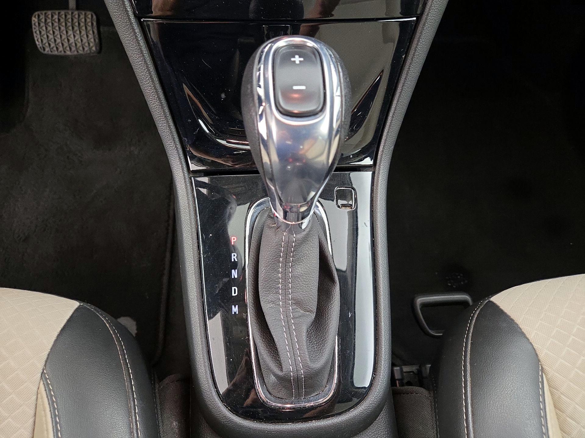 Thumbnail: 2017 Buick Encore - 17