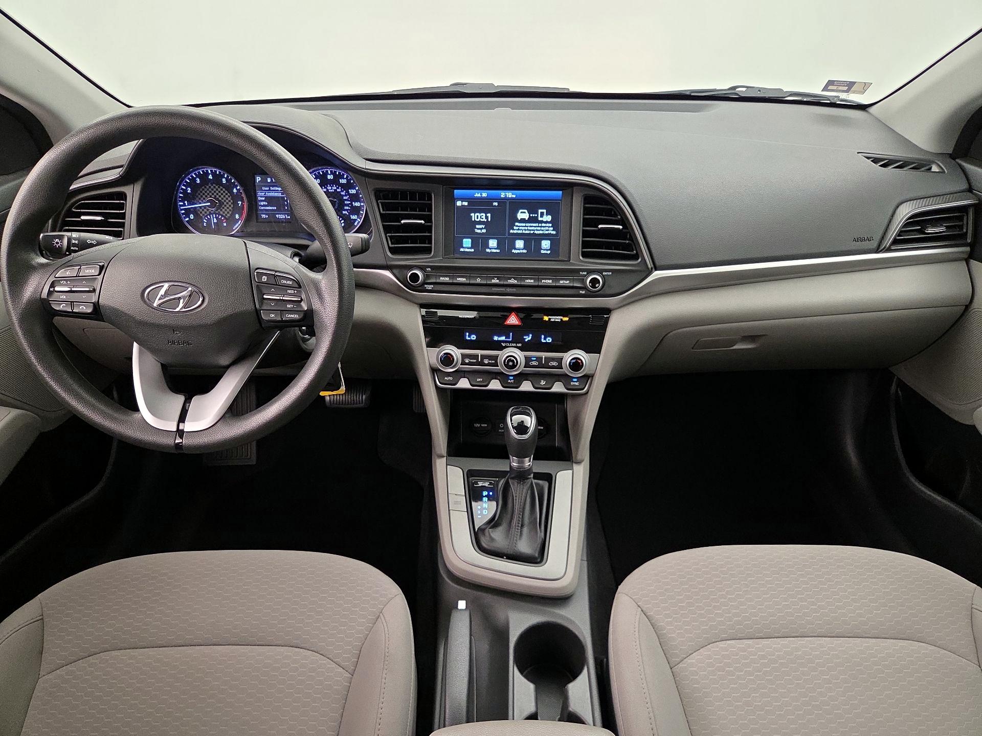Thumbnail: 2020 Hyundai Elantra - 9