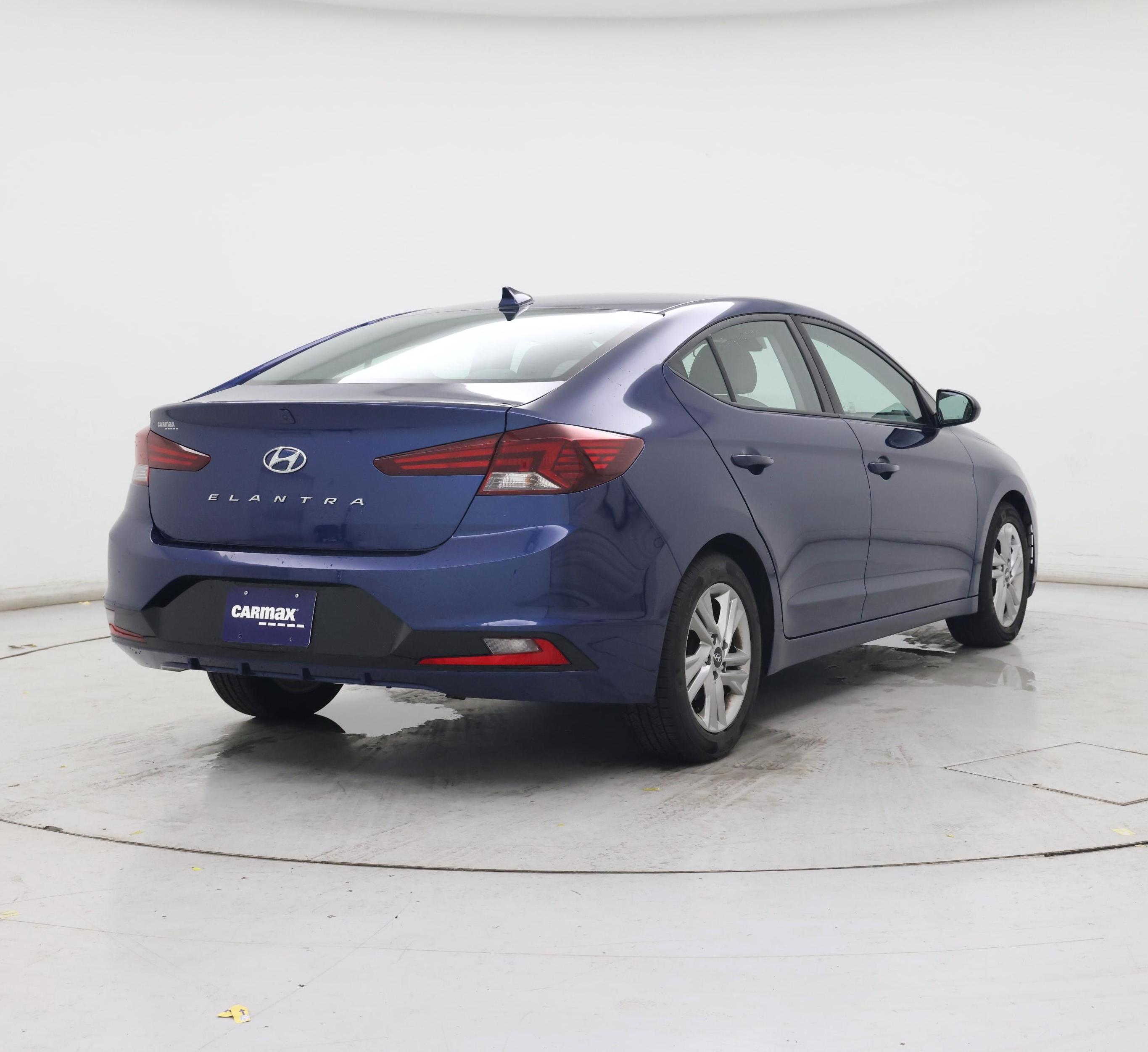 Thumbnail: 2020 Hyundai Elantra - 8