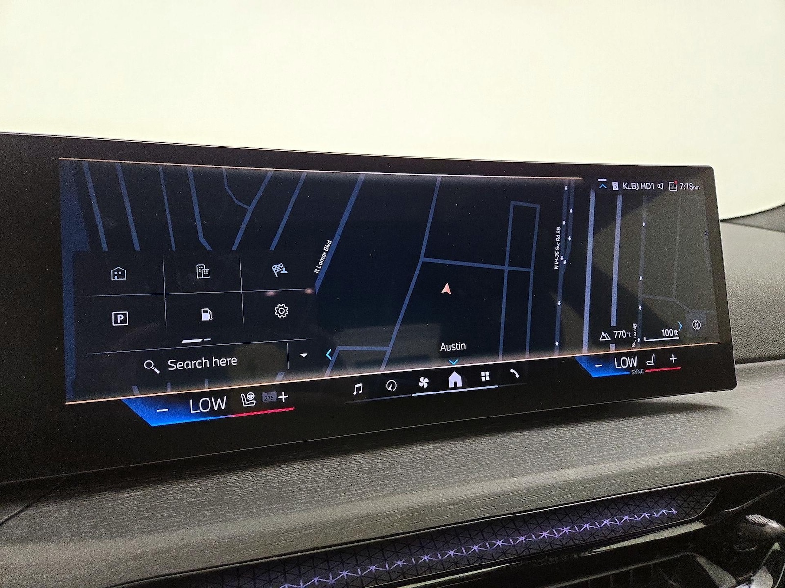 2026 BMW 2 Series 230i - Photo 15