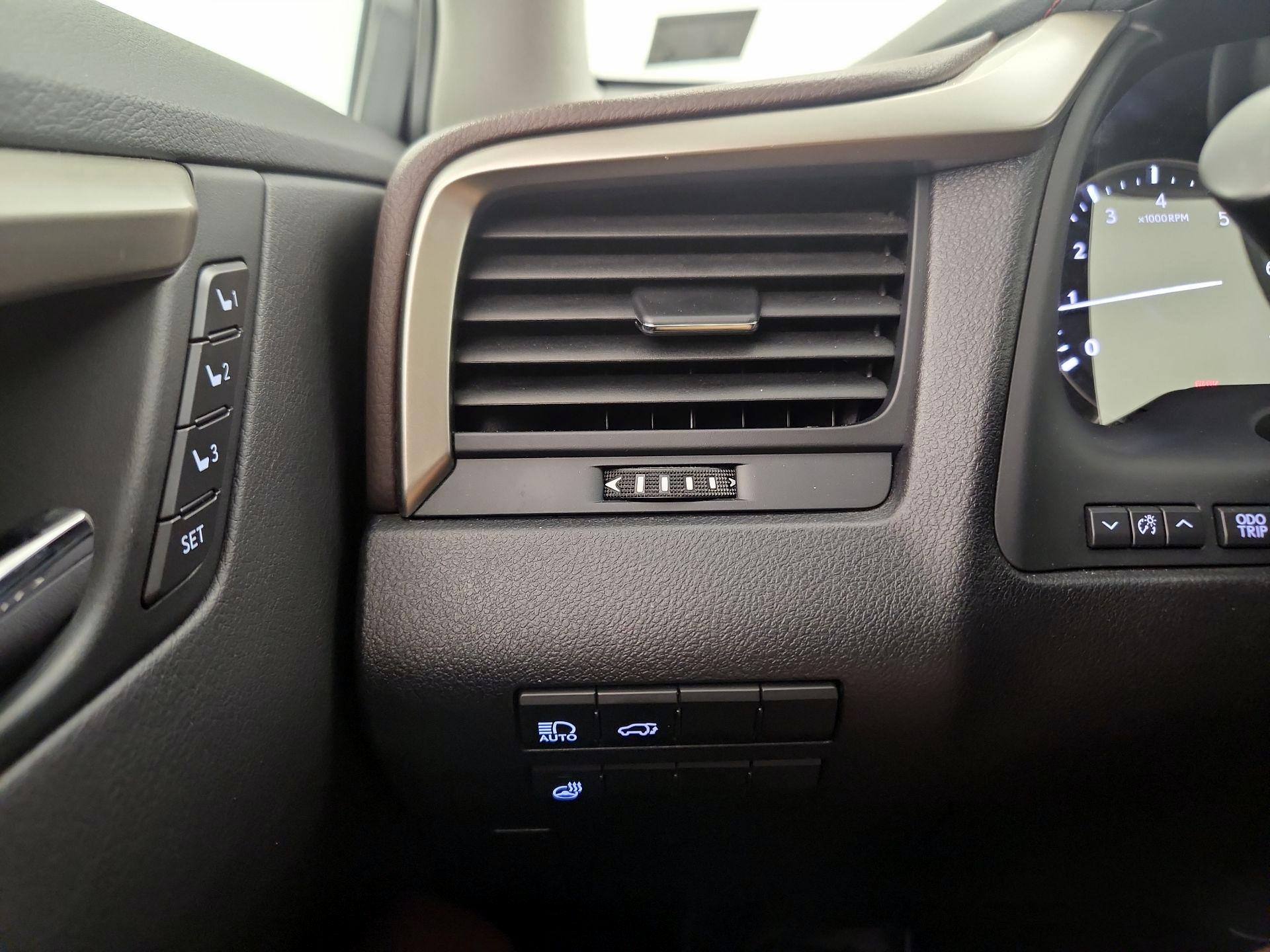 Thumbnail: 2016 Lexus RX - 14