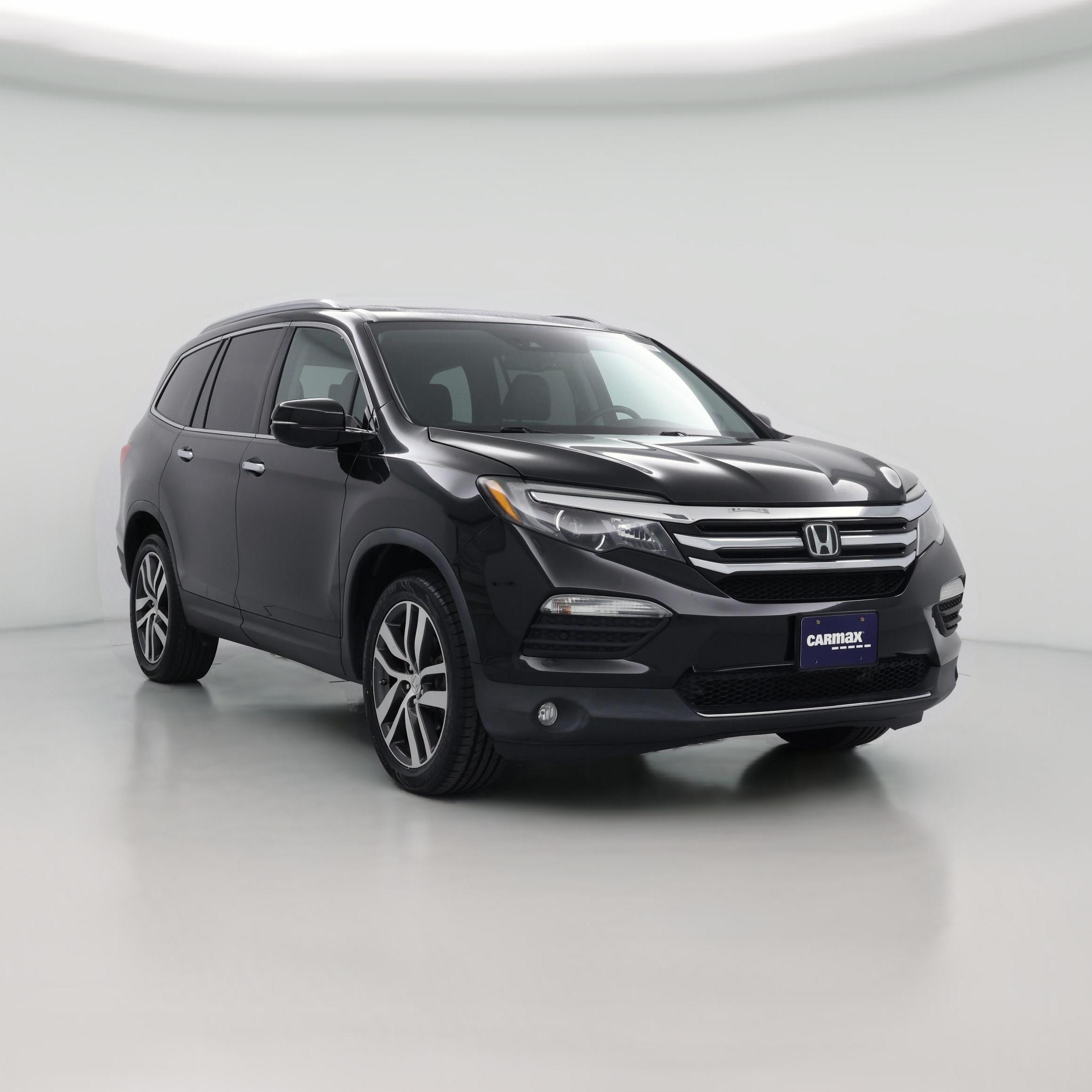Thumbnail: 2017 Honda Pilot - 1