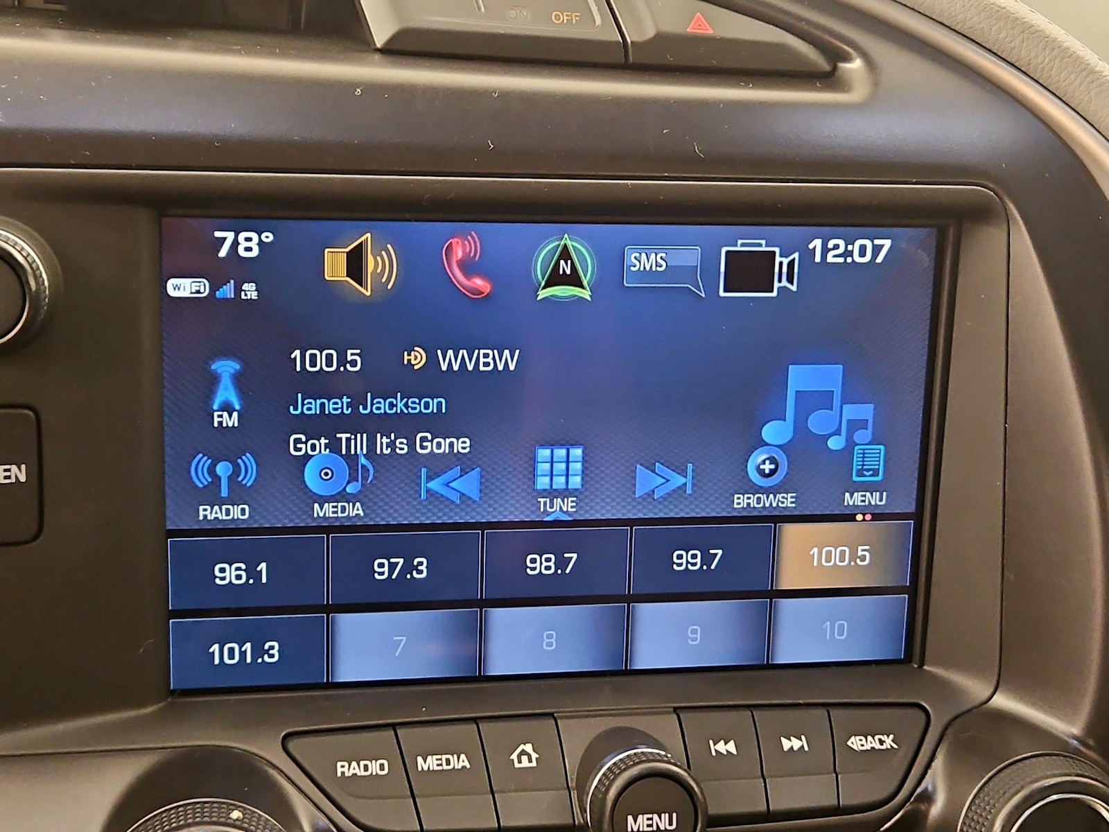 2019 Chevrolet Corvette 2LT - Photo 16