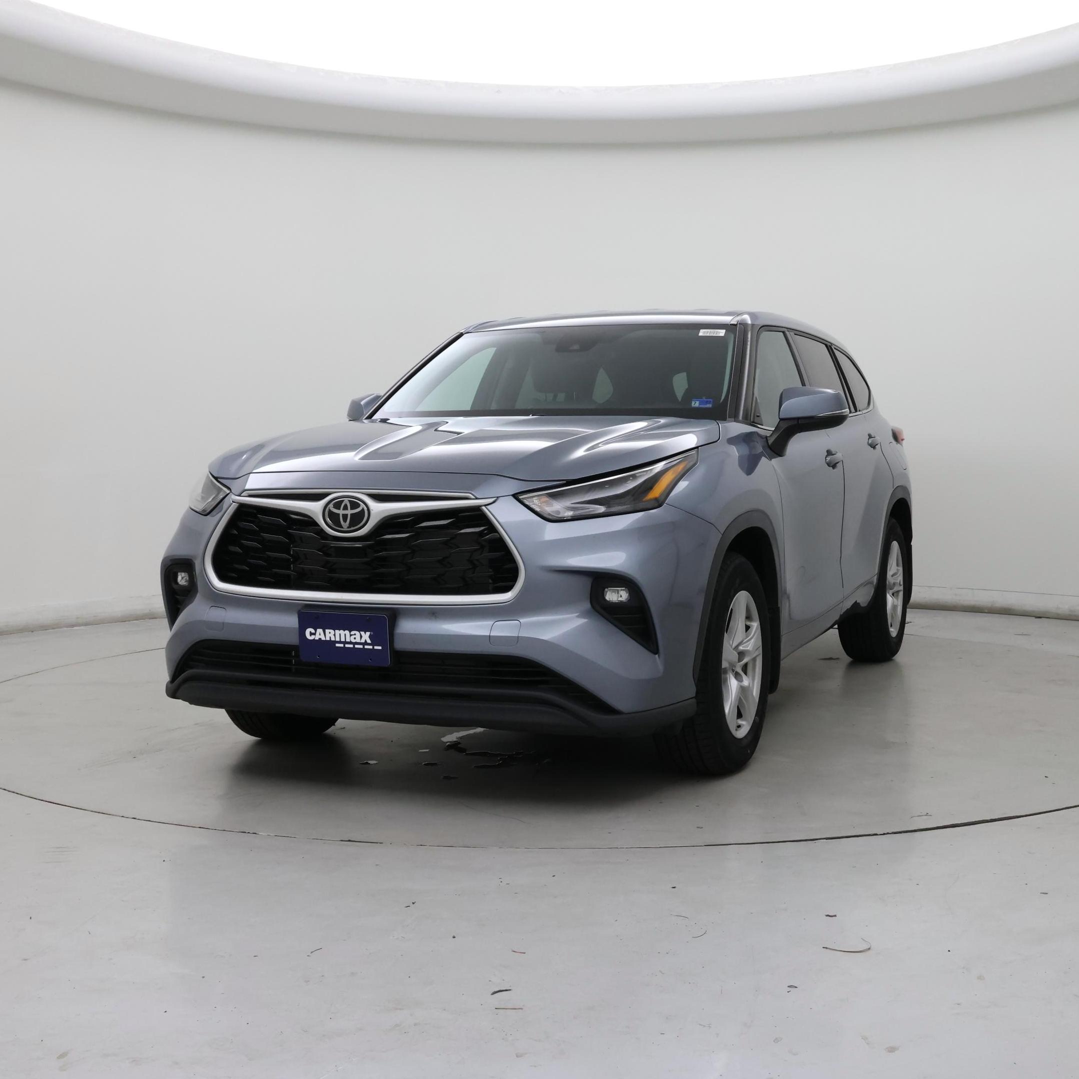 Thumbnail: 2022 Toyota Highlander - 4