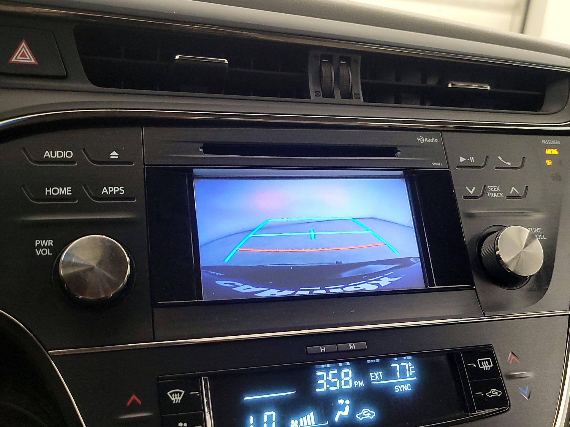 Thumbnail: 2015 Toyota Avalon - 14