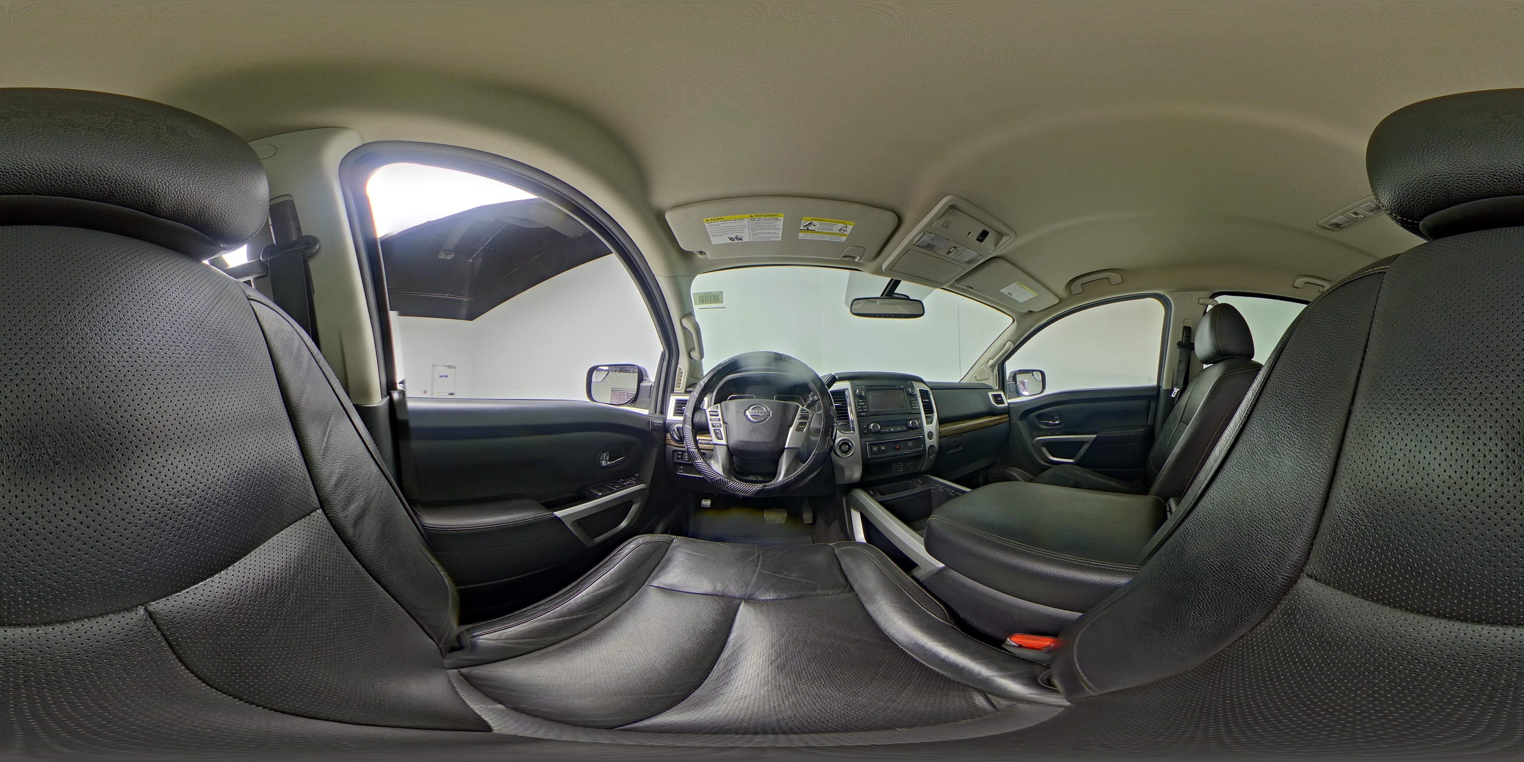 2017 Nissan Titan SL - Photo 27